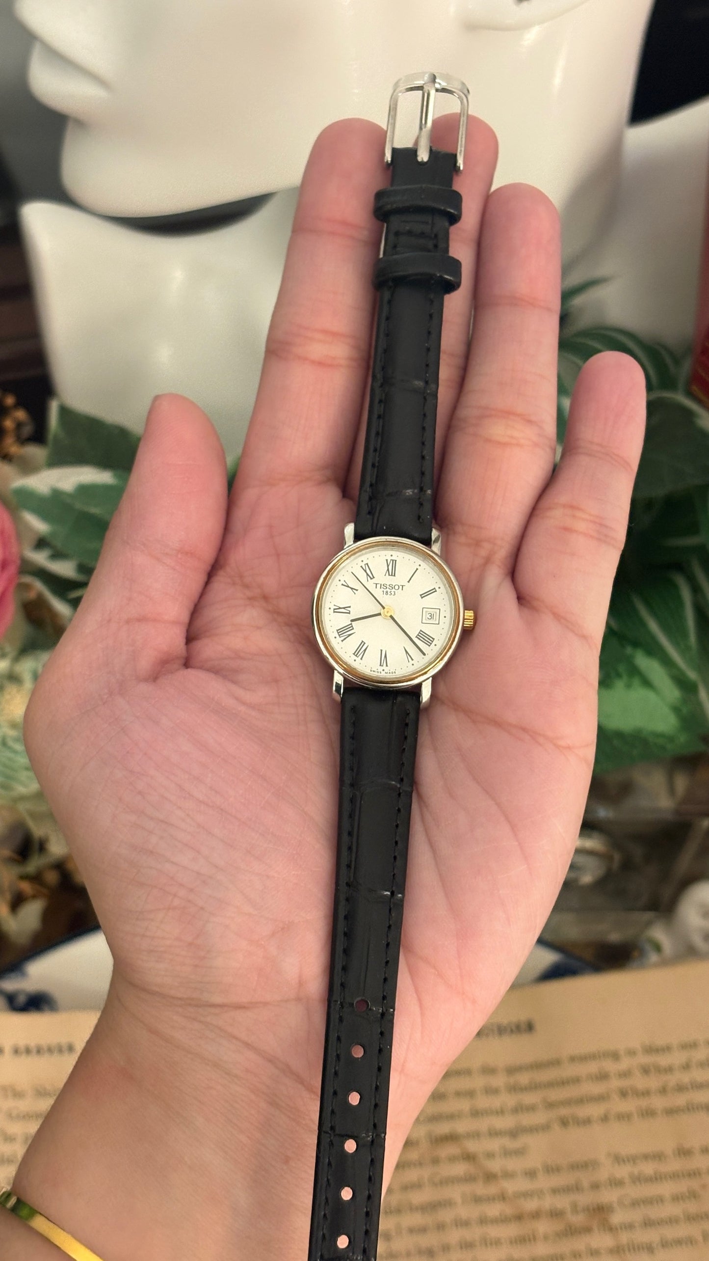 Rare Vintage Tissot 1853 Roman Dial Date Window Watch in Two-Tone Black Leather Quartz