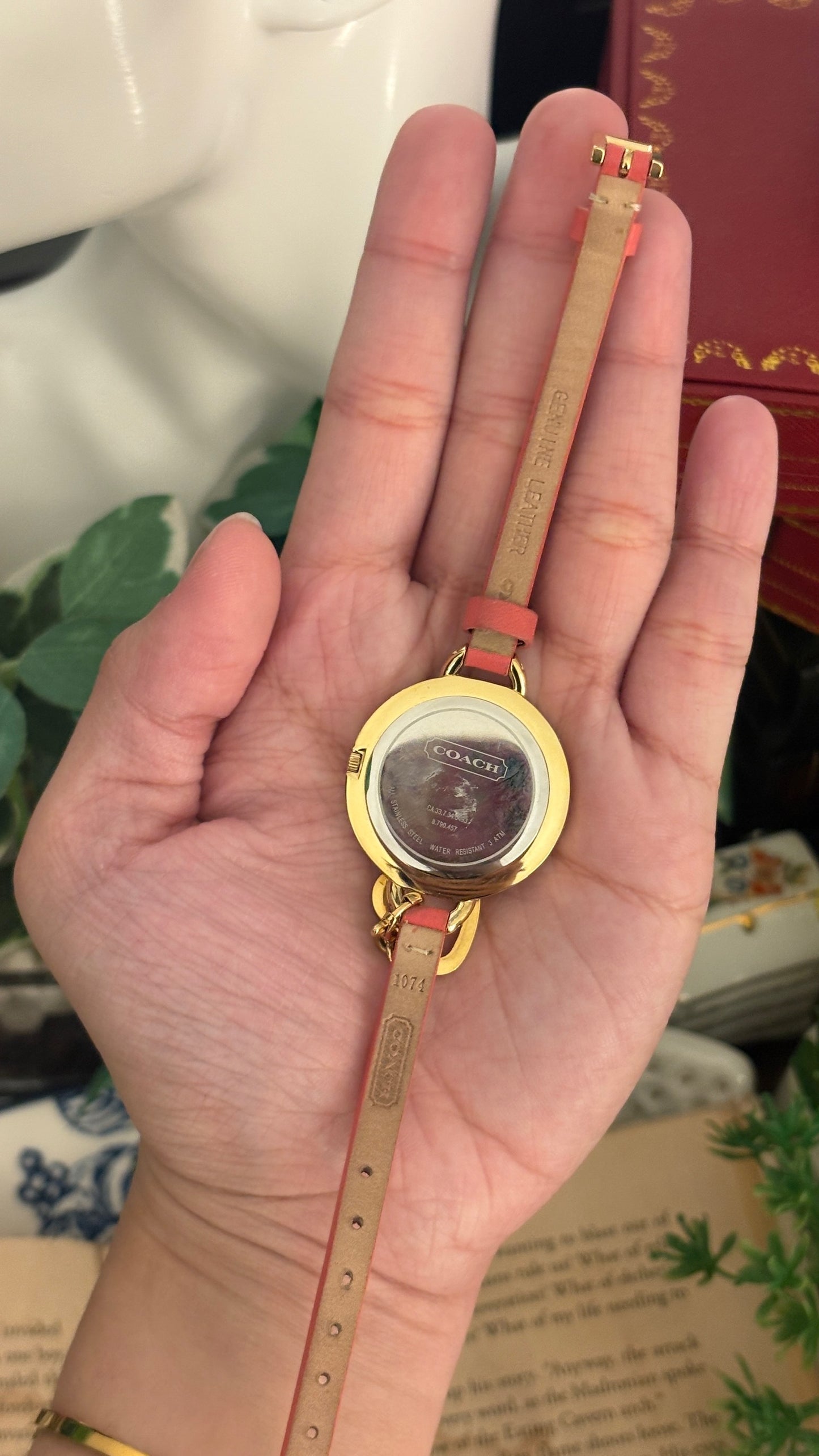 Rare Vintage Coach Medallion with Heart Hangtag Watch in Gold Tone Pink Leather Quartz