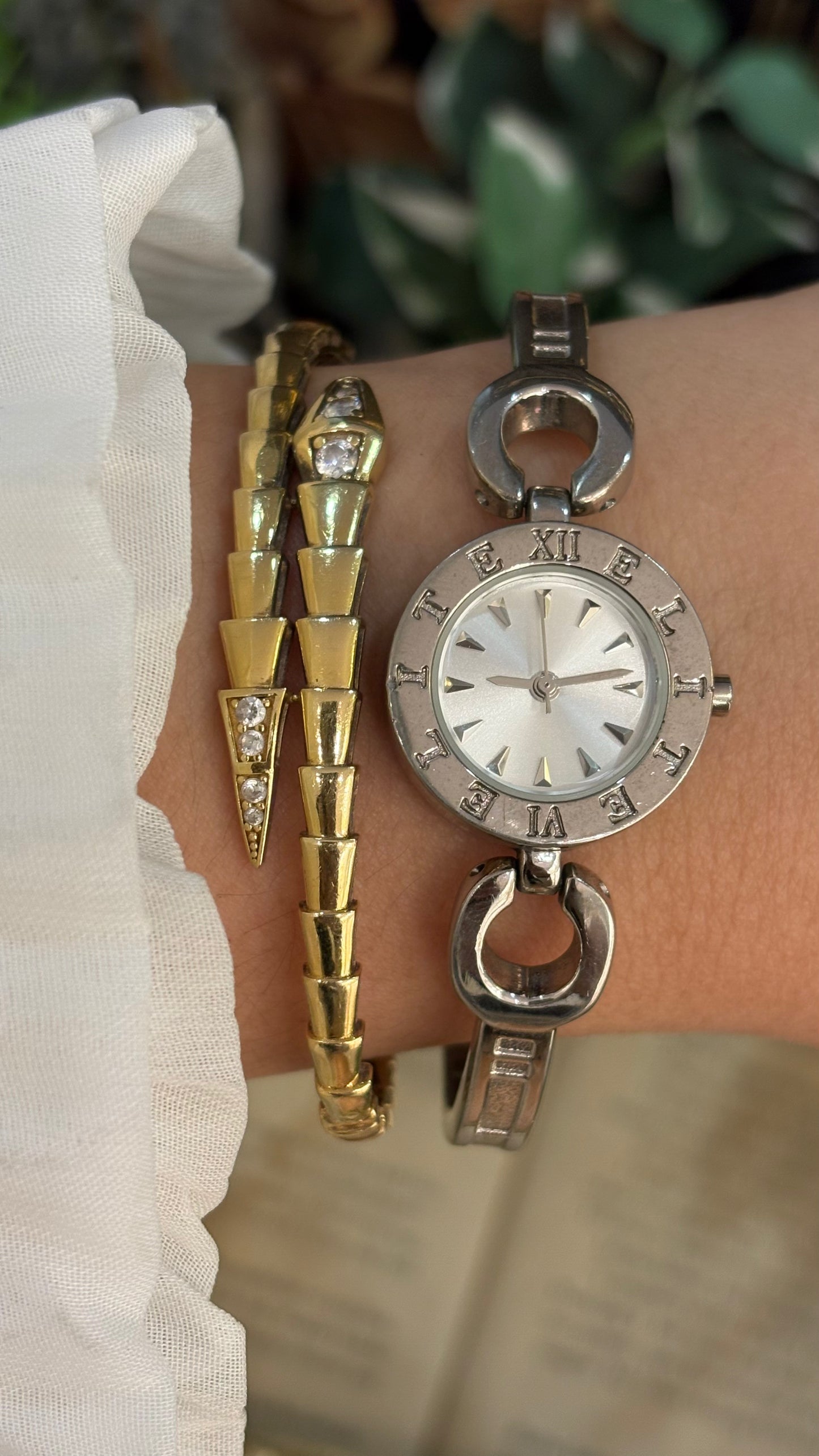 Vintage Elegant Elite Engraved Bangle Watch in Silver Tone Quartz