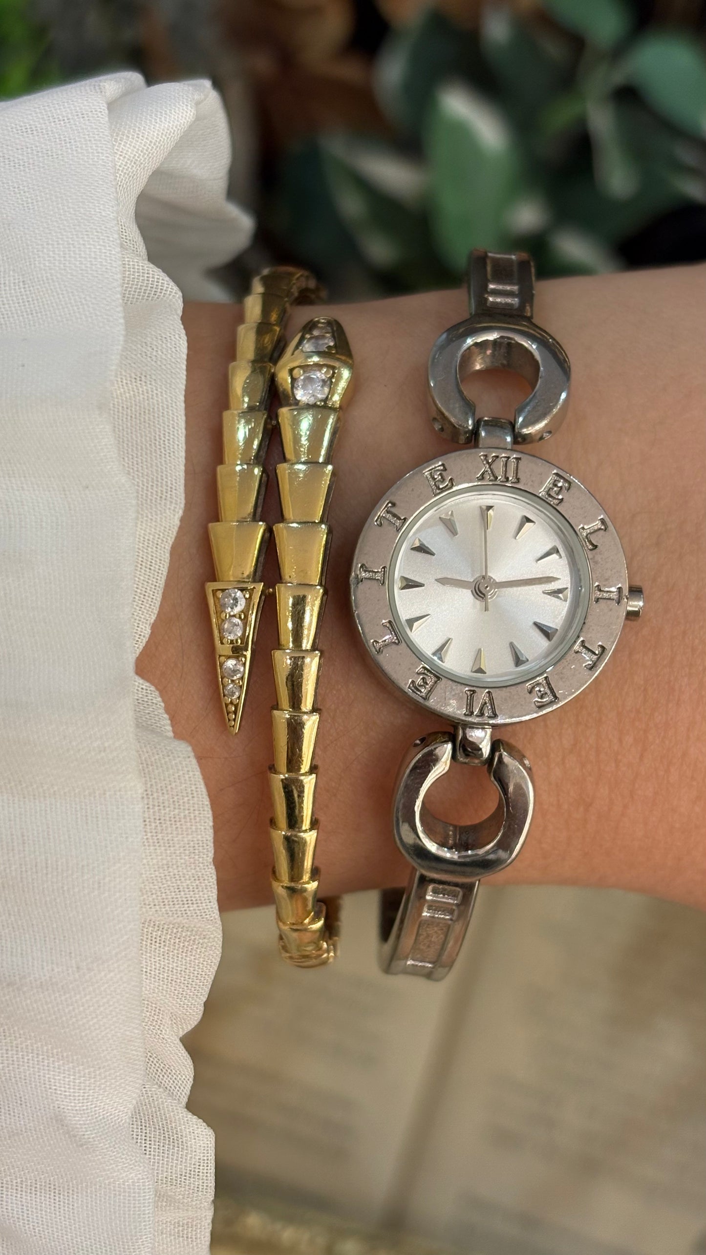 Vintage Elegant Elite Engraved Bangle Watch in Silver Tone Quartz