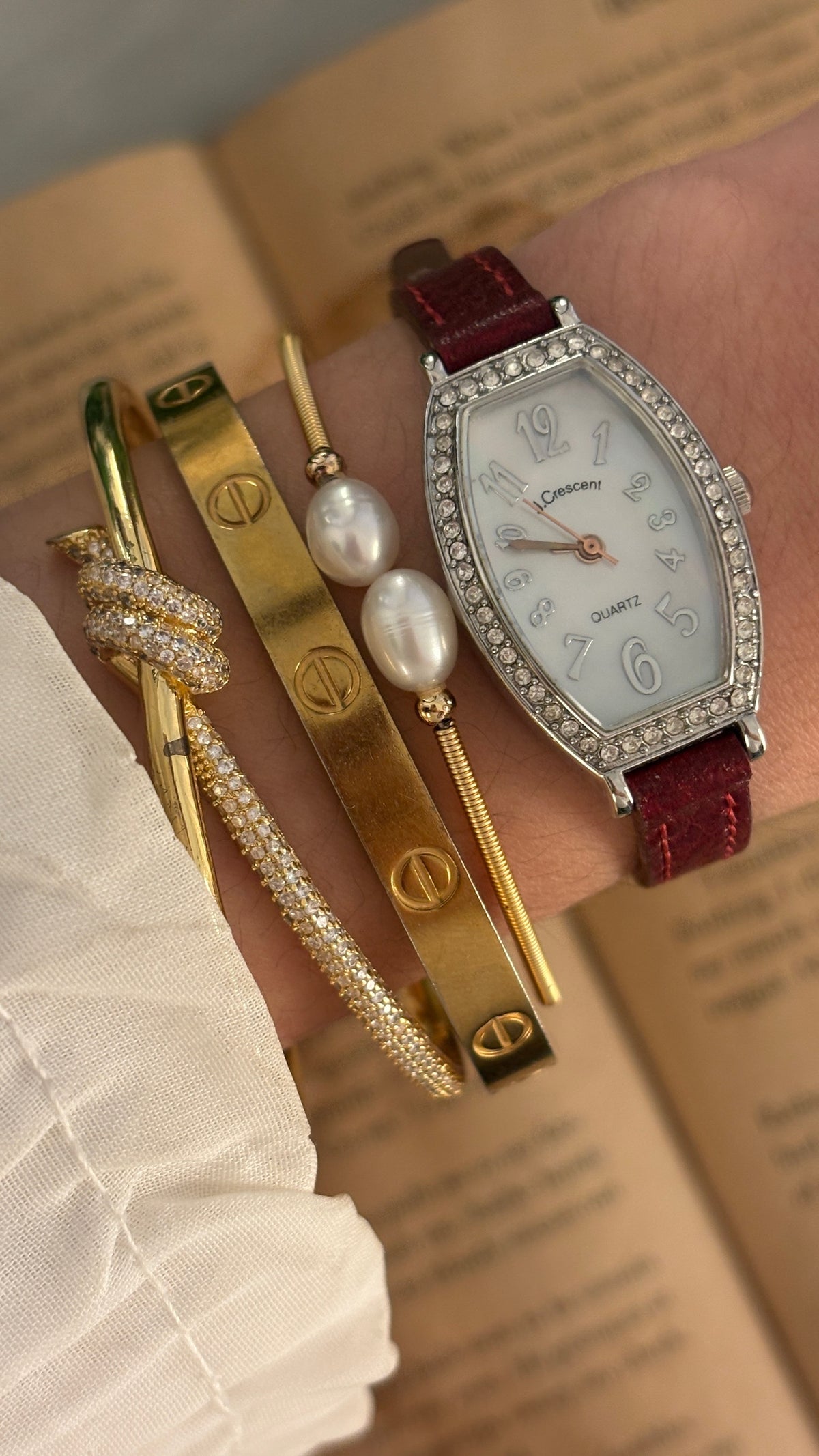 Vintage J.Crescent Barrel Watch in Silver Tone Quartz