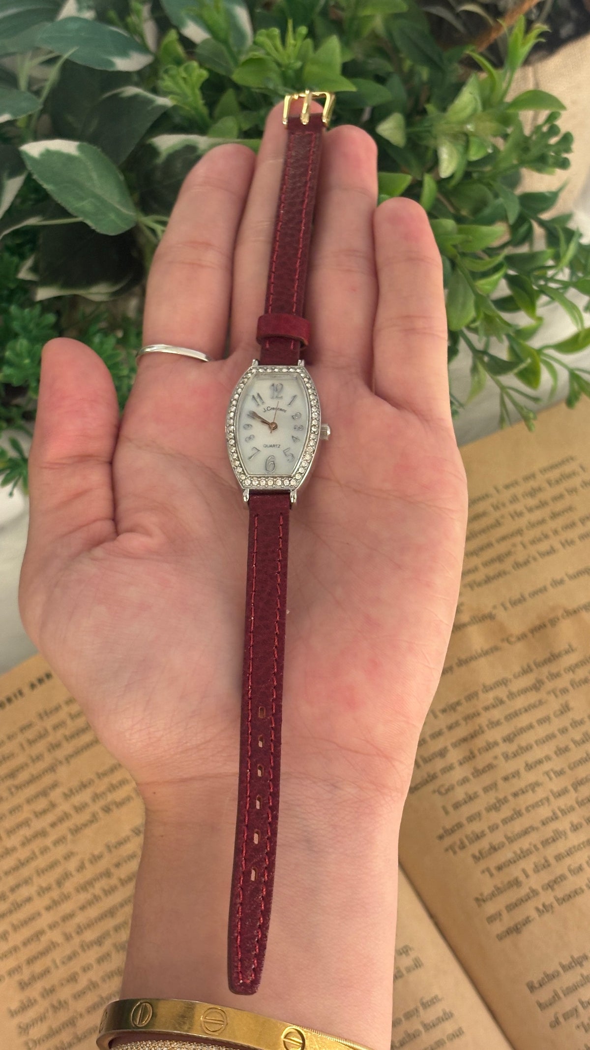 Vintage J.Crescent Barrel Watch in Silver Tone Quartz