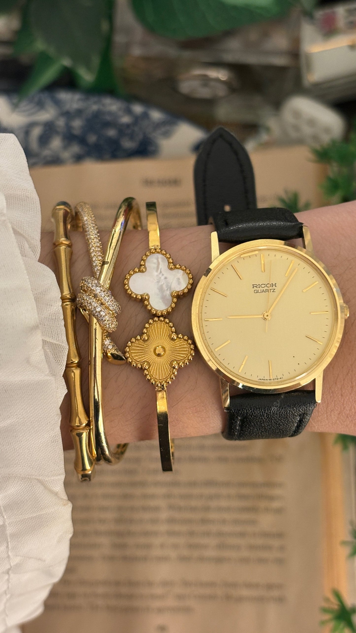 Rare Vintage Ricoh Minimalist Mens Watch in Gold Tone Quartz