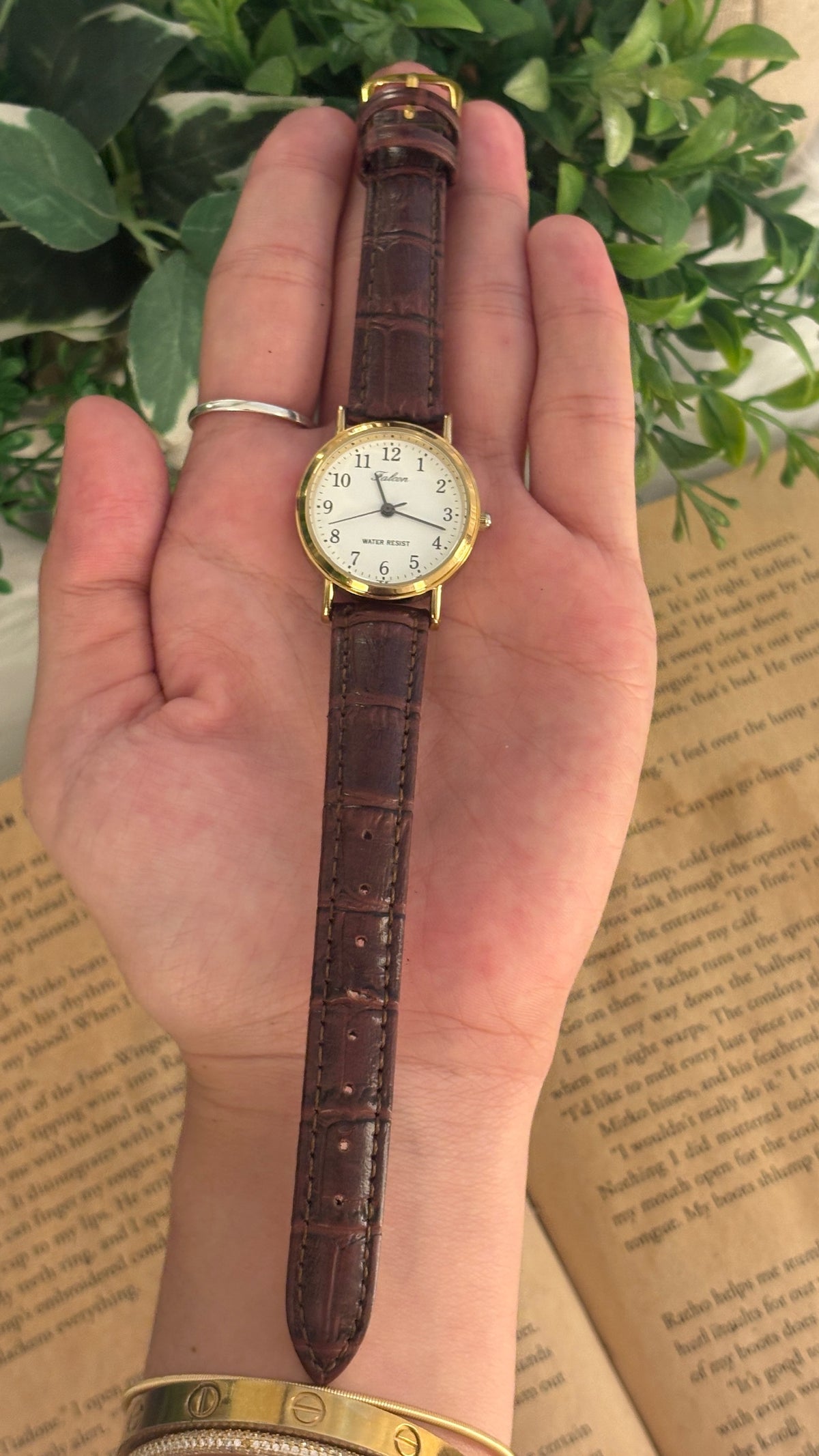 Vintage Falcon Classic Watch in Gold Tone Brown Leather Quartz