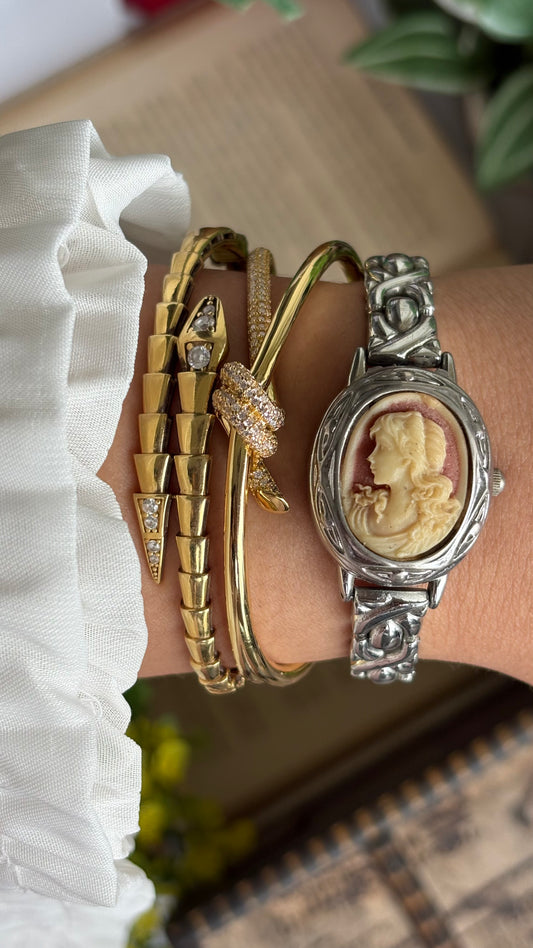 Extremely Rare Vintage Marba Cameo Peekaboo Watch in Silver Tone