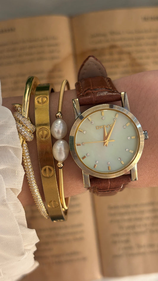 Vintage DKNY Mother of Pearl Dial Watch in Gold Tone Brown Leather Quartz