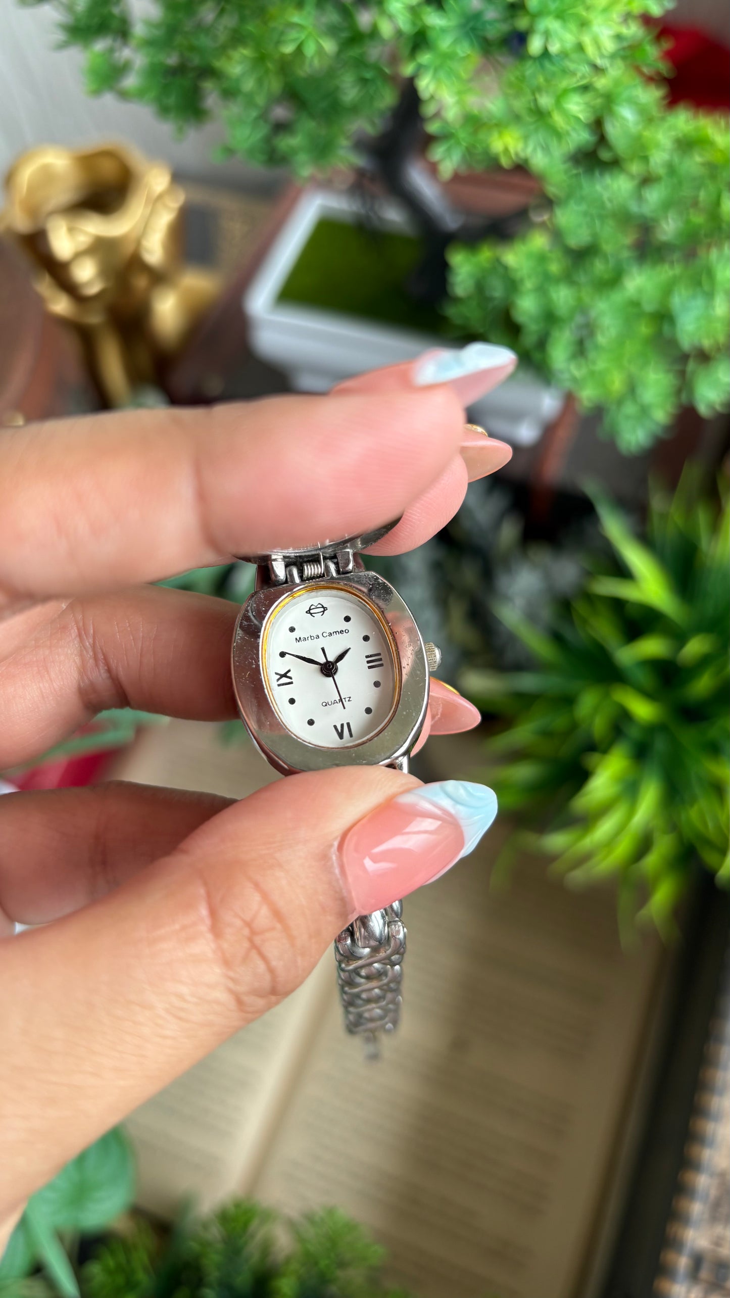 Extremely Rare Vintage Marba Cameo Peekaboo Watch in Silver Tone