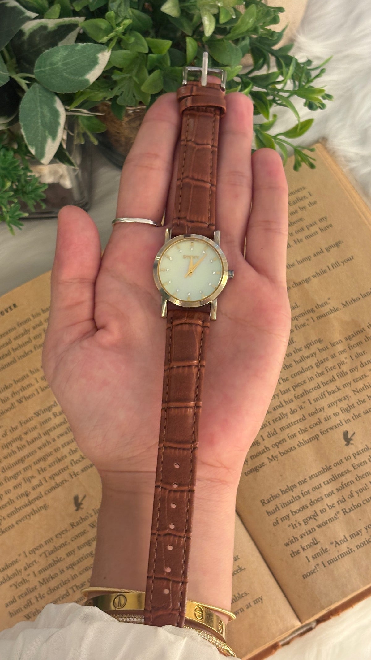 Vintage DKNY Mother of Pearl Dial Watch in Gold Tone Brown Leather Quartz