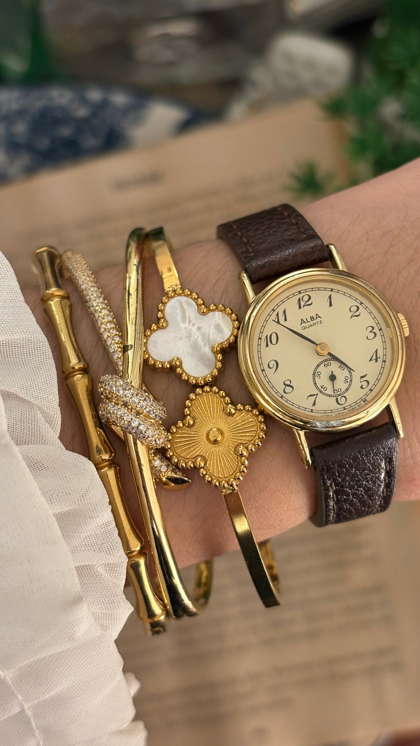 Rare Vintage Seiko Alba Dual Chrono Seconds Watch in Gold Tone Brown Leather Quartz