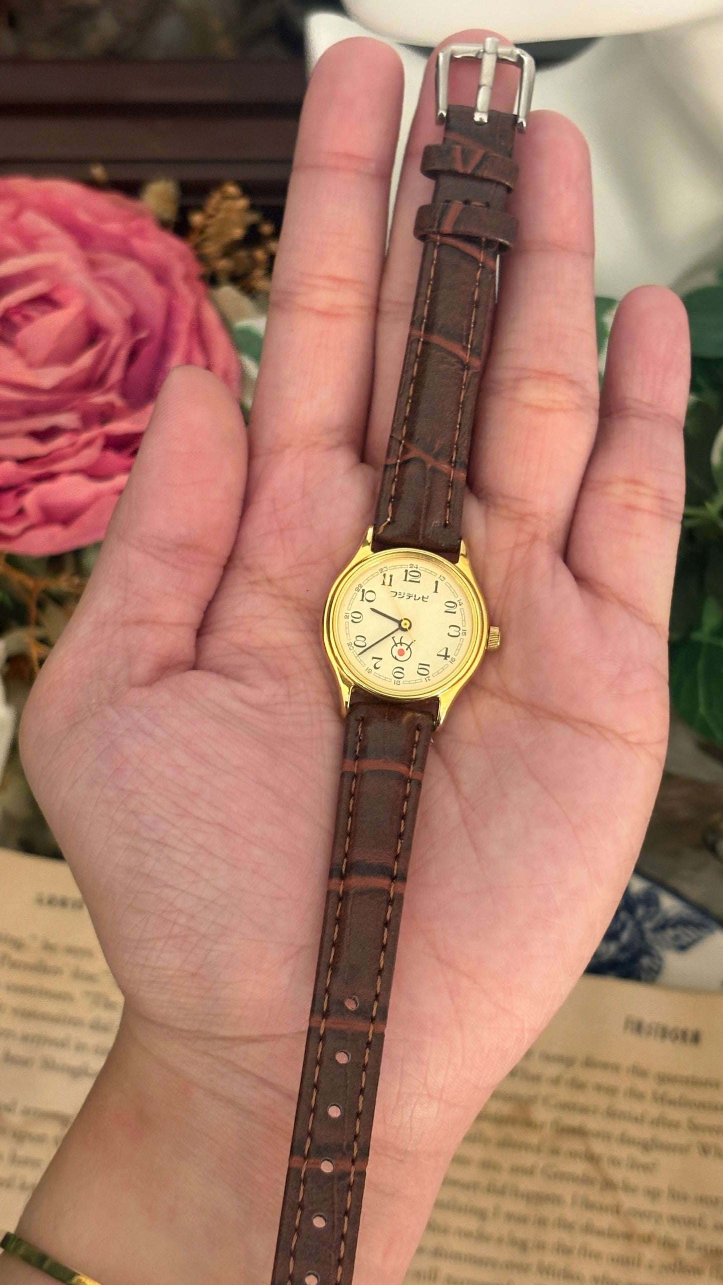Rare Vintage Citizen Vega Japanese Character Watch in Gold Tone Brown Leather Quartz