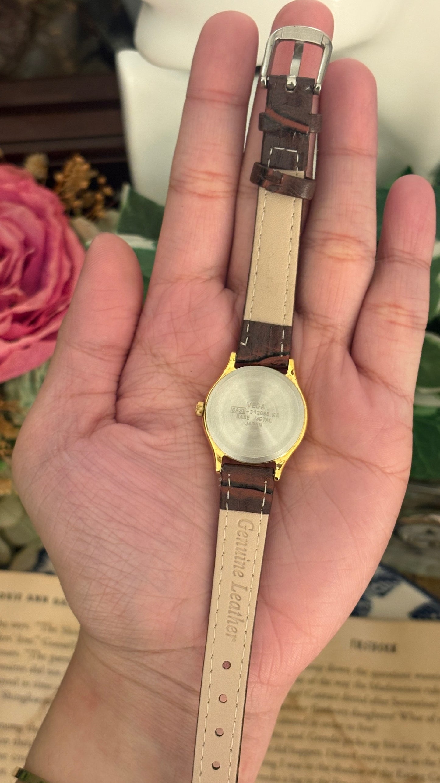Rare Vintage Citizen Vega Japanese Character Watch in Gold Tone Brown Leather Quartz