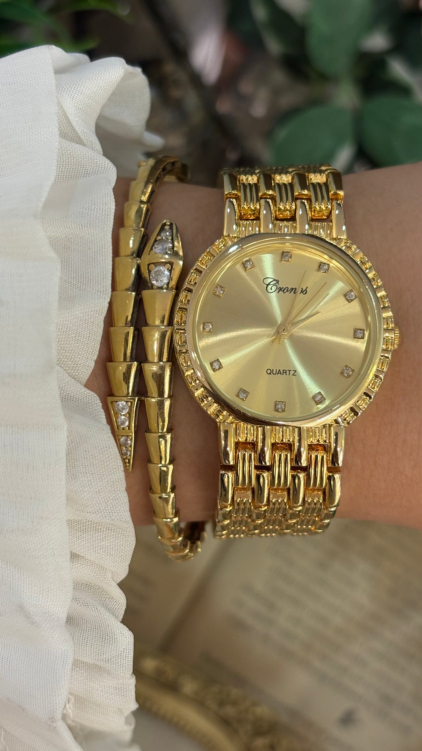 Vintage Cronos Classic Rhinestone Indices Watch in Gold Tone Quartz