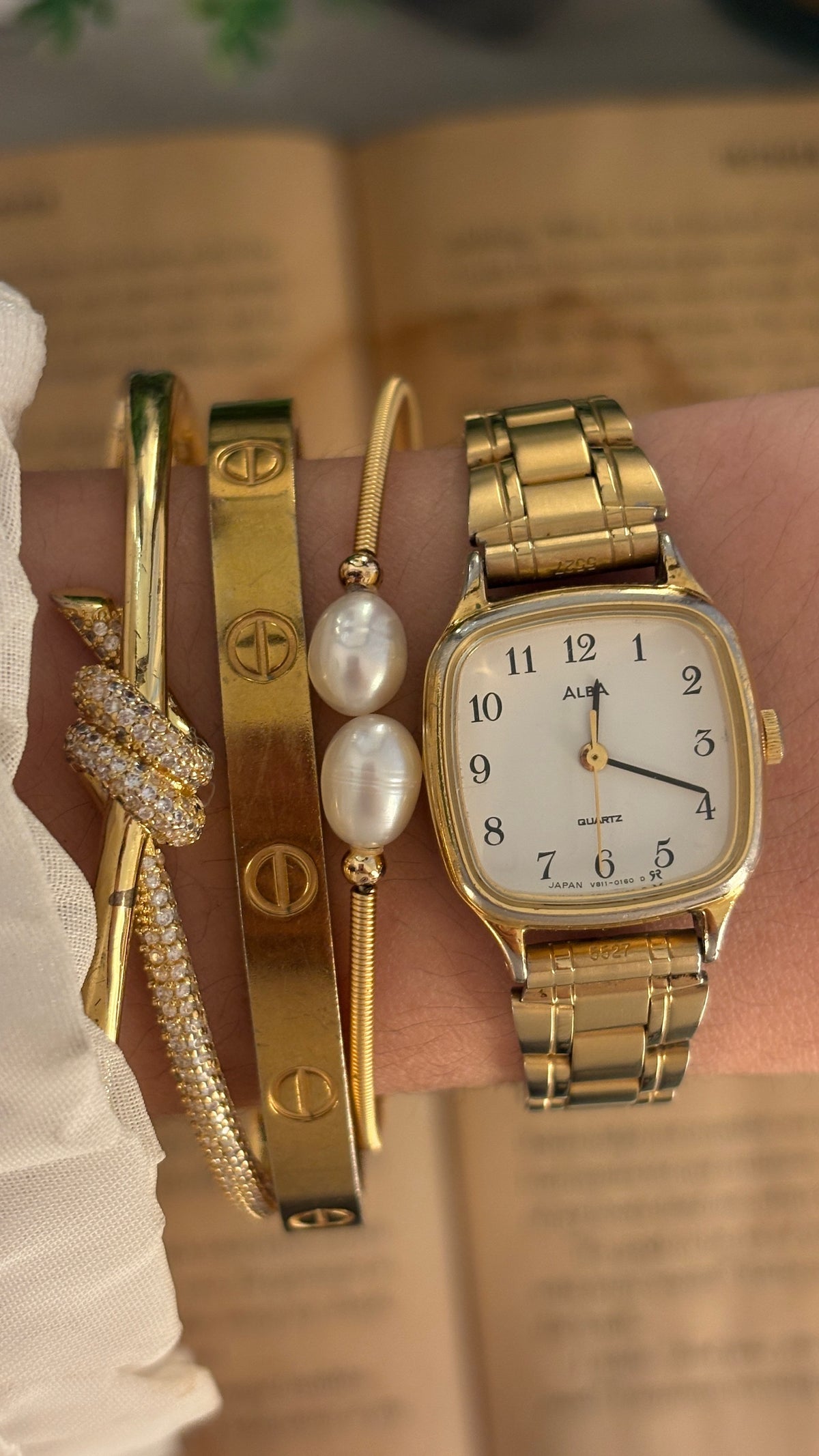 Rare Vintage Alba Seiko Mini Tank Watch in Gold Tone Quartz