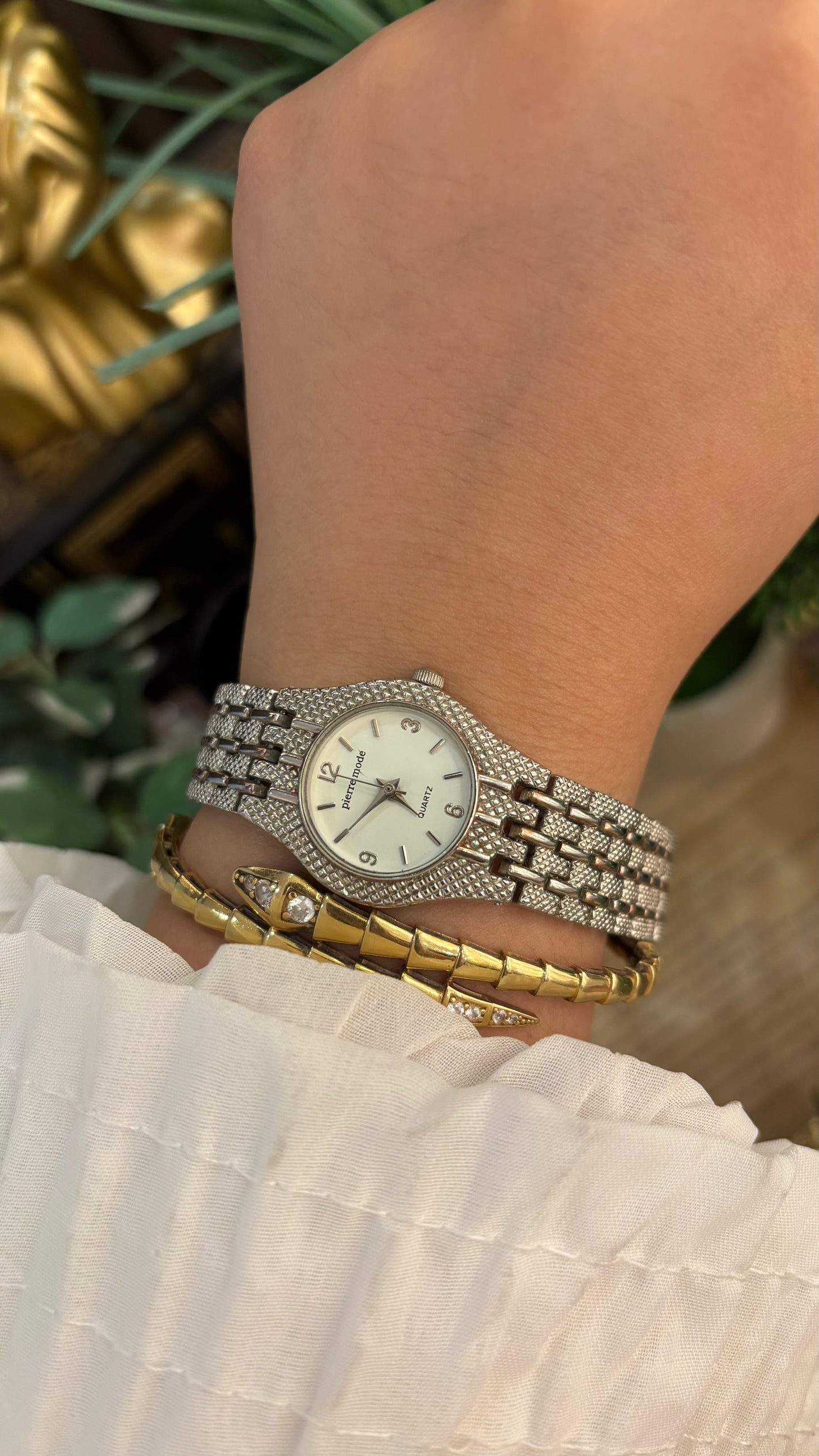 Vintage Pierremode All-over Textured Watch in Silver Tone Quartz