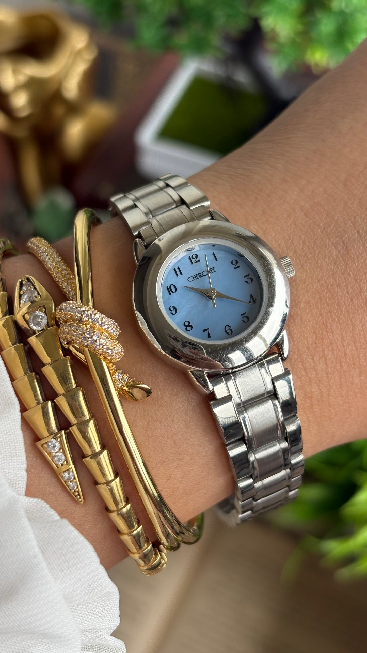 Vintage Cherokee Watch in Silver Tone Mother of Pearl Blue Dial