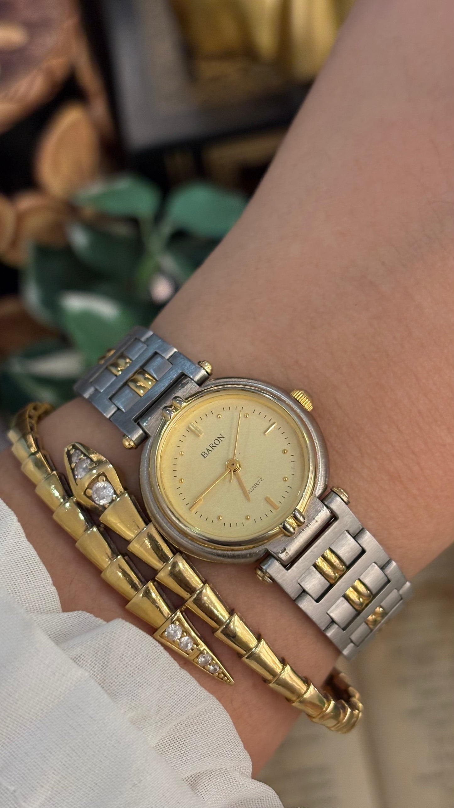 Vintage Baron Classic Gold Line Accent Watch in Two-Tone Quartz Gucci Inspired