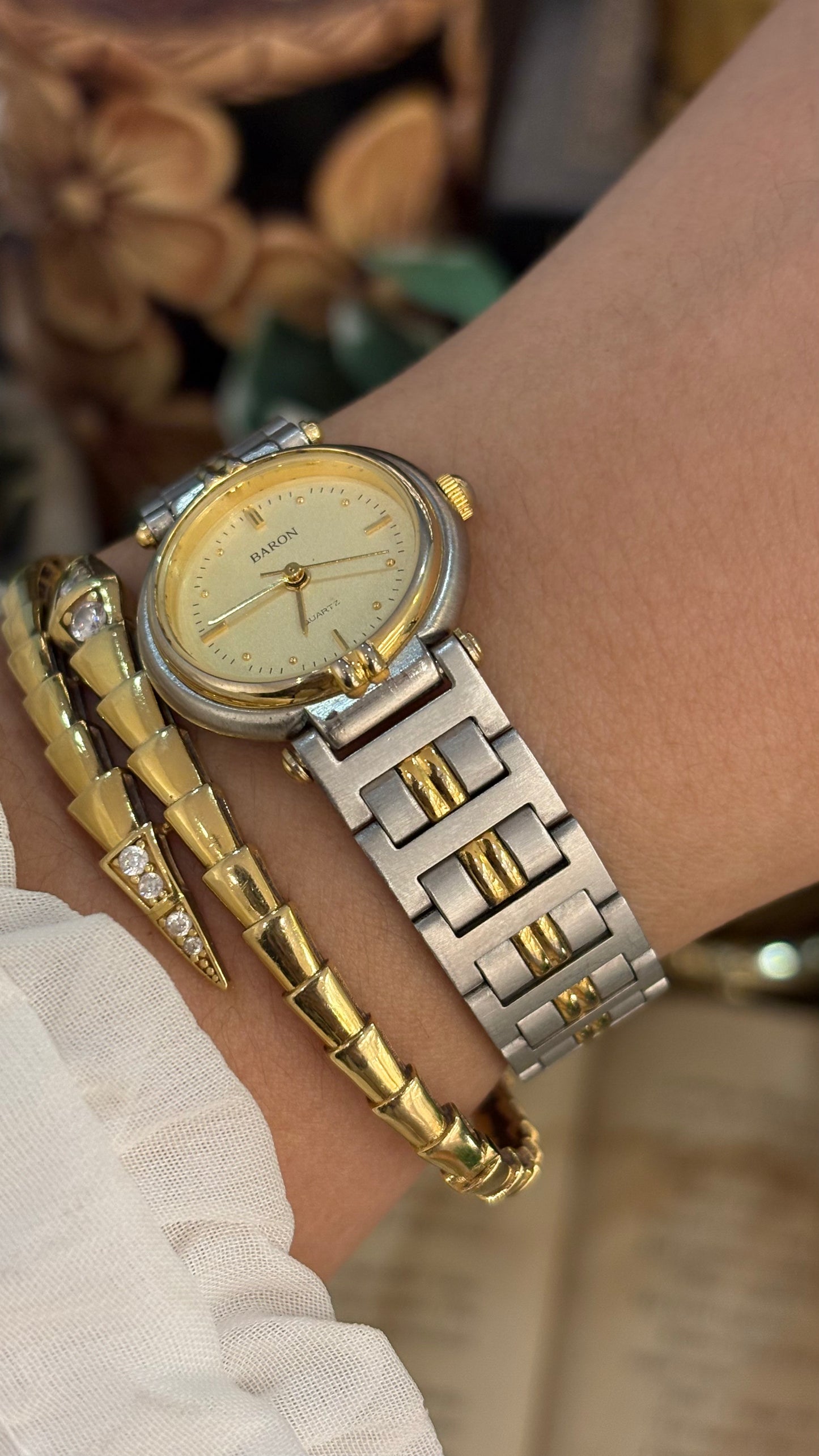 Vintage Baron Classic Gold Line Accent Watch in Two-Tone Quartz Gucci Inspired