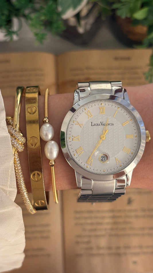 Rare Vintage Legra Valencia Date Window Watch in Silver Tone Quartz