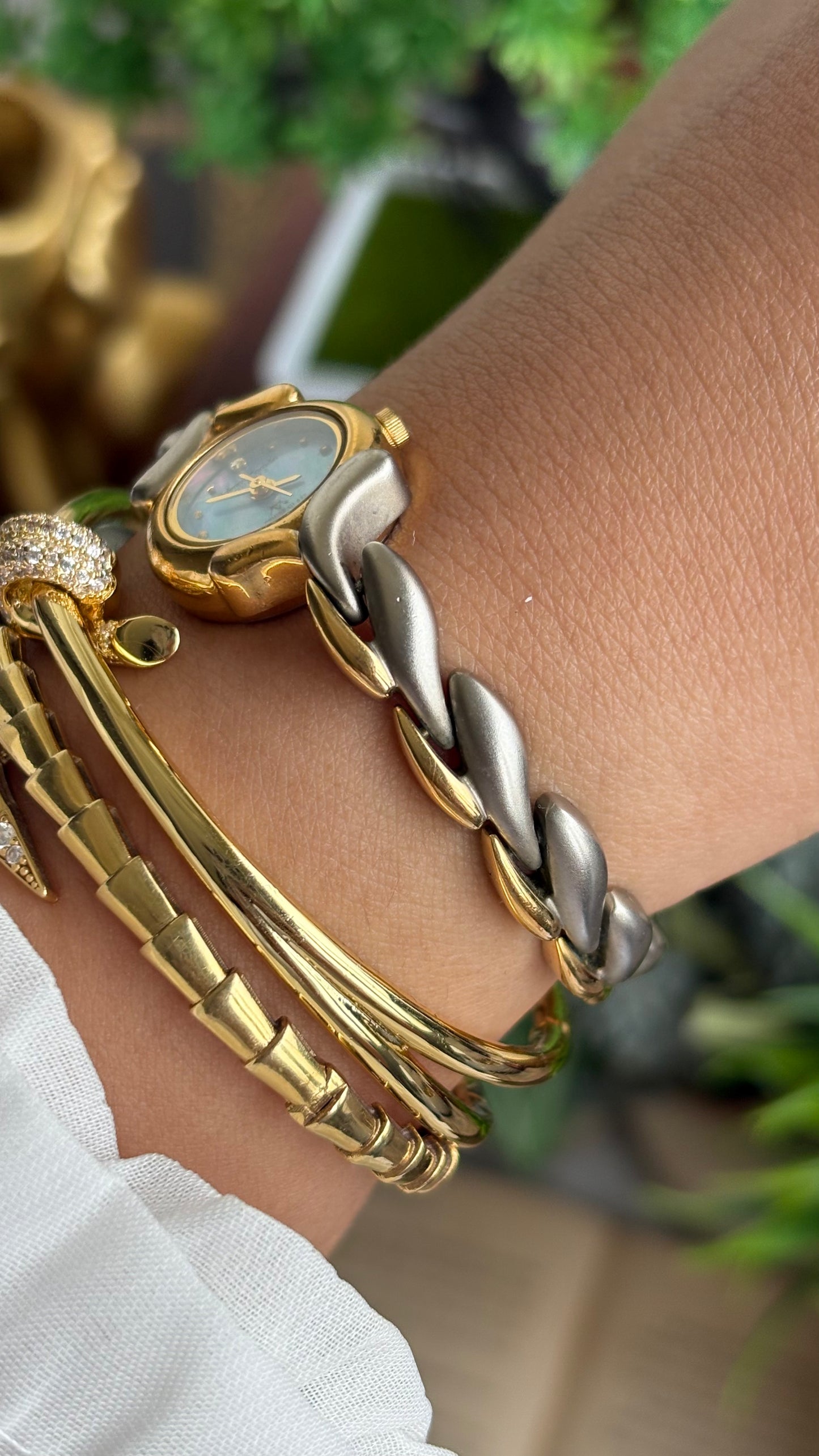 Vintage Valentino Moradei Watch in Two-Tone Sapphire Glass