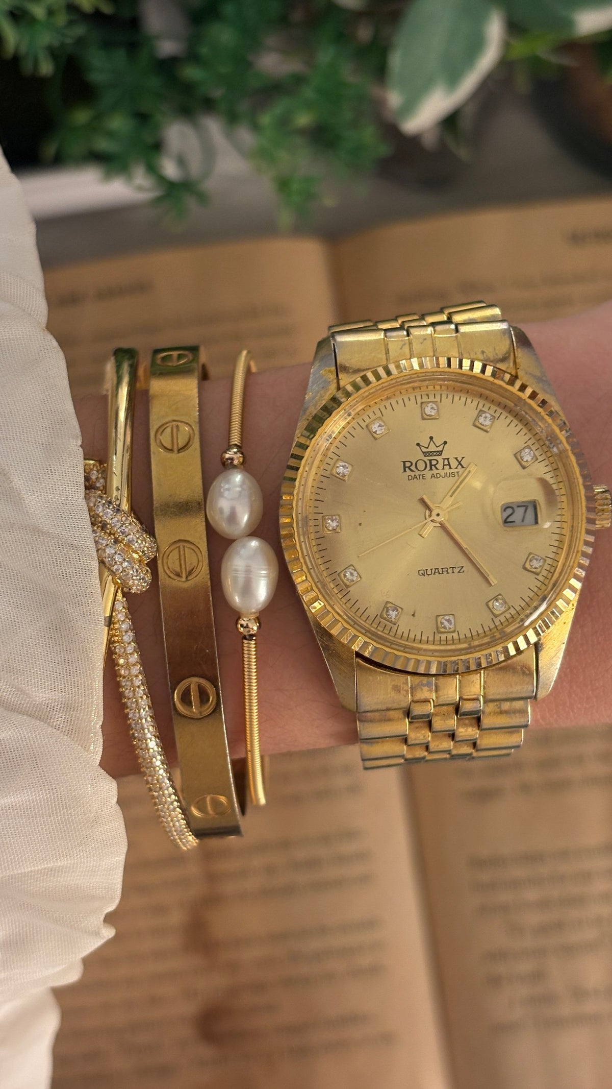 Vintage Rorax Fluted Bezel Watch in Gold Tone Quartz