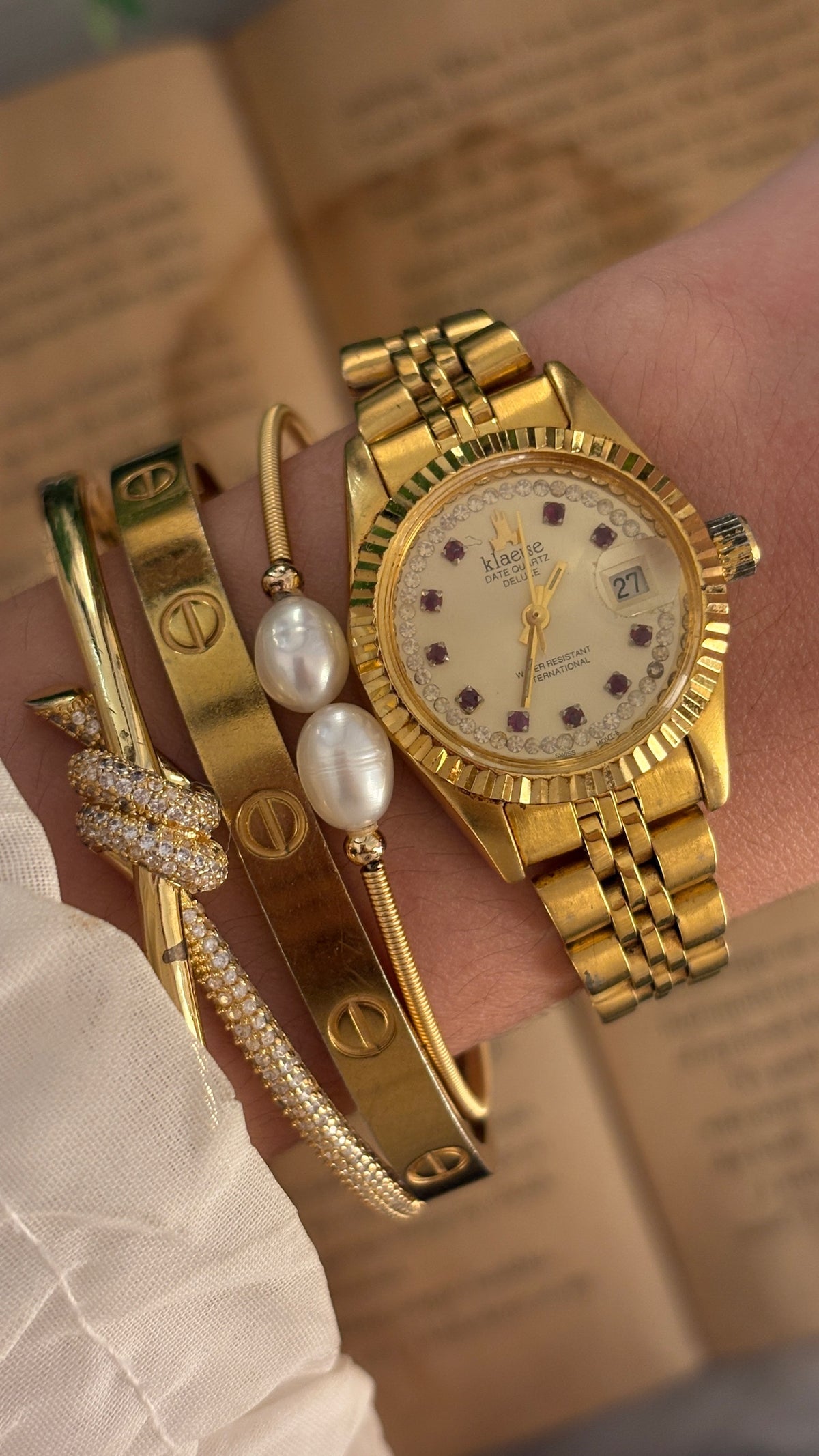 Rare Vintage Klaeuse Swiss Fluted Bezel Watch in Gold Tone Quartz