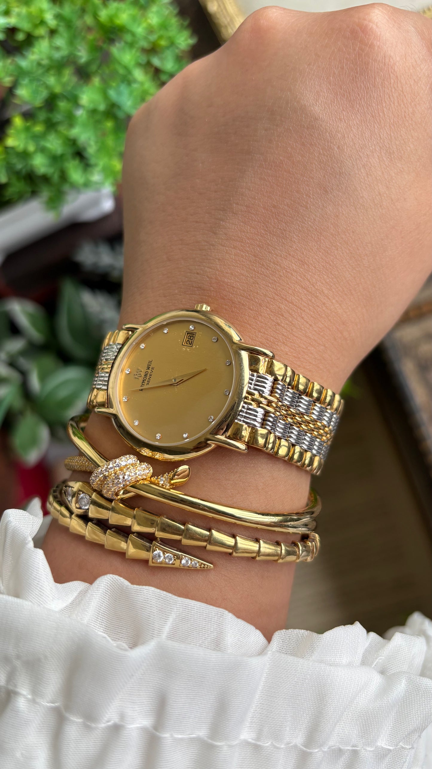 Vintage Raymond Weil Geneve Watch in Two-Tone With Window Date
