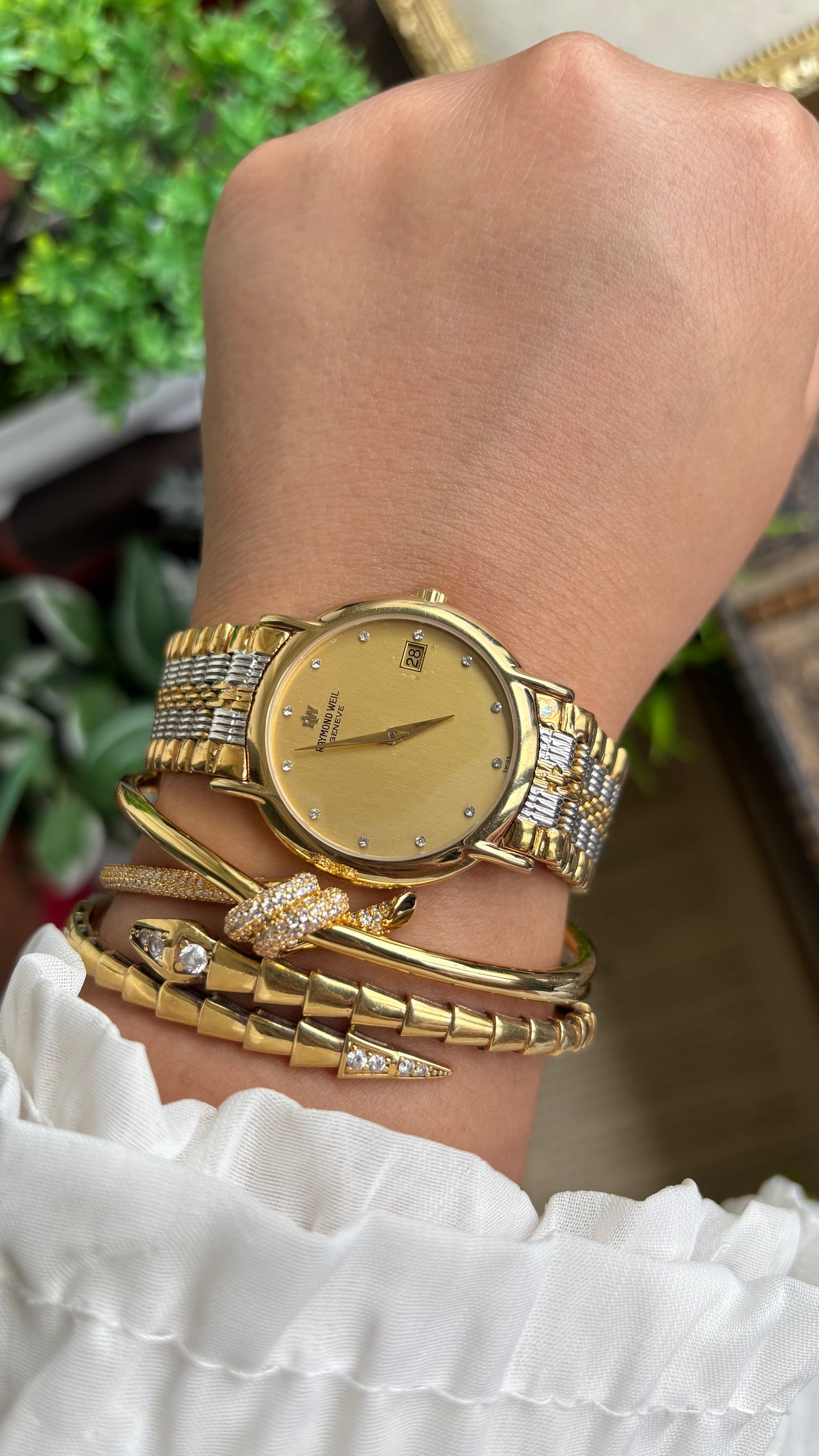 Vintage Raymond Weil Geneve Watch in Two-Tone With Window Date