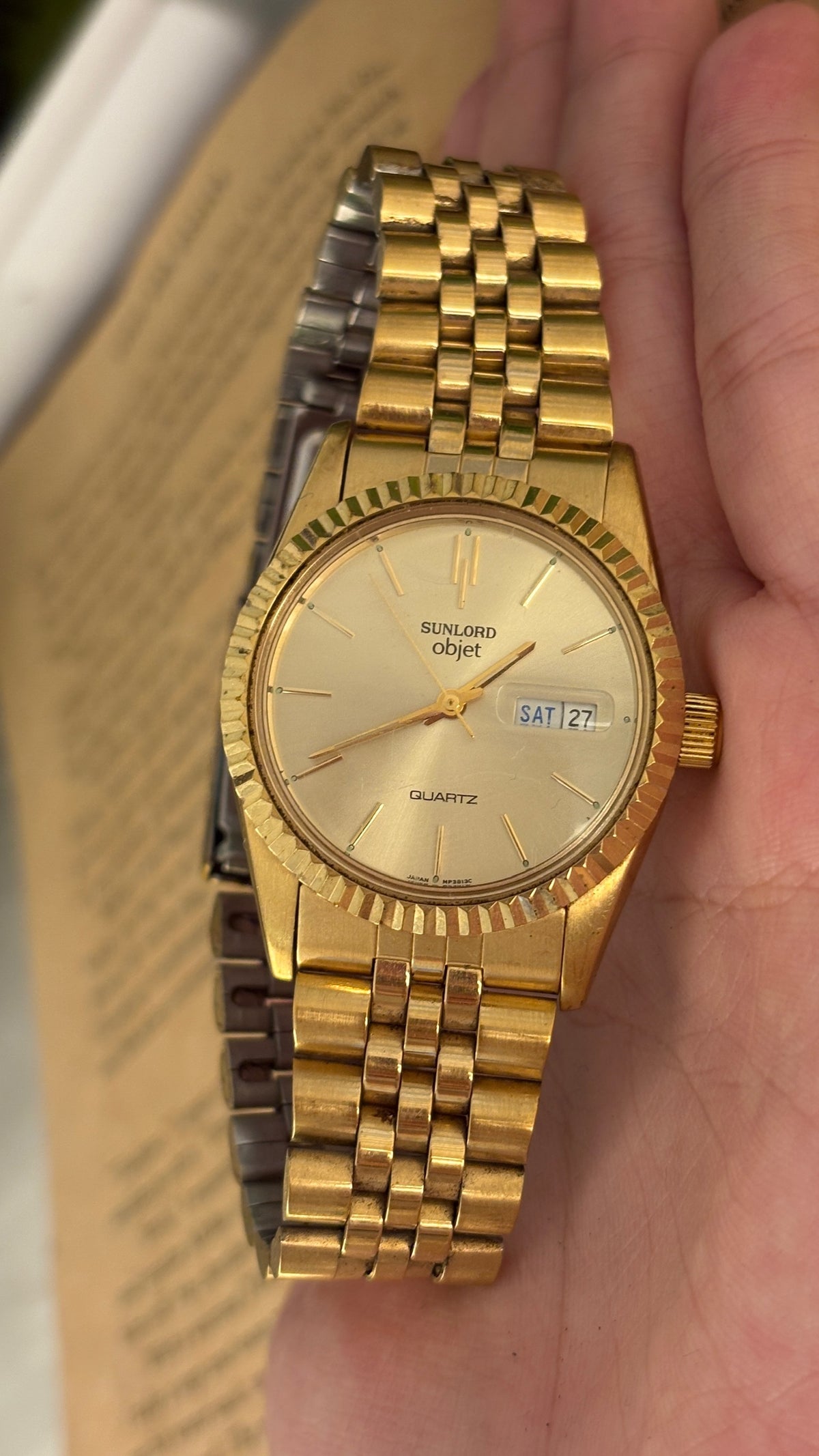 Vintage Sunlord Objet Citizen Fluted Bezel Day-Date Watch in Gold Tone Quartz