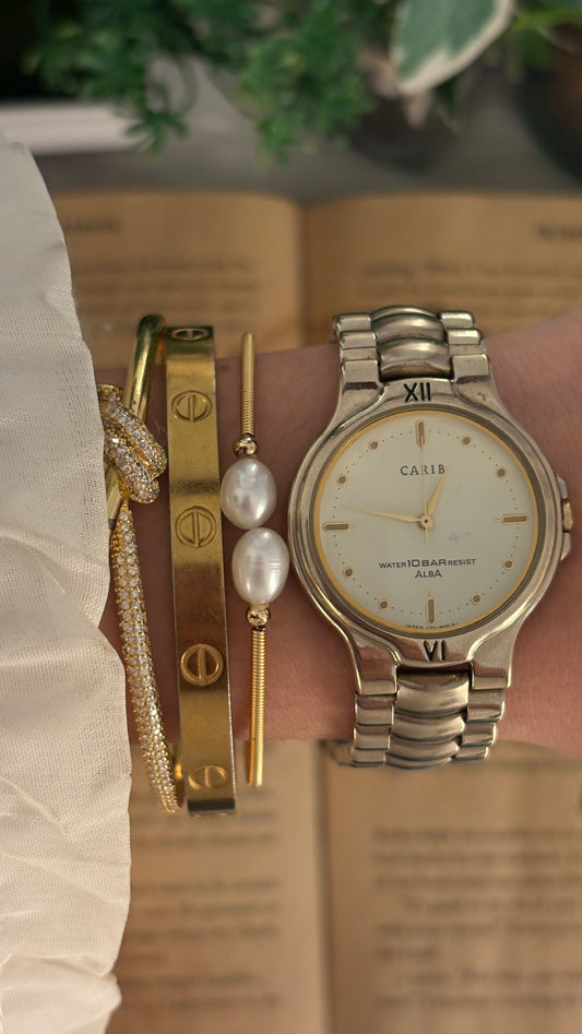 Rare Vintage Carib Alba by Seiko Mens Classic Watch in Gold Tone Quartz