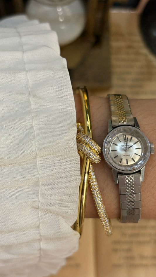 Rare Super Dainty Vintage Omega De Ville Swiss Ladies Watch in Silver Tone Mechanical Wind