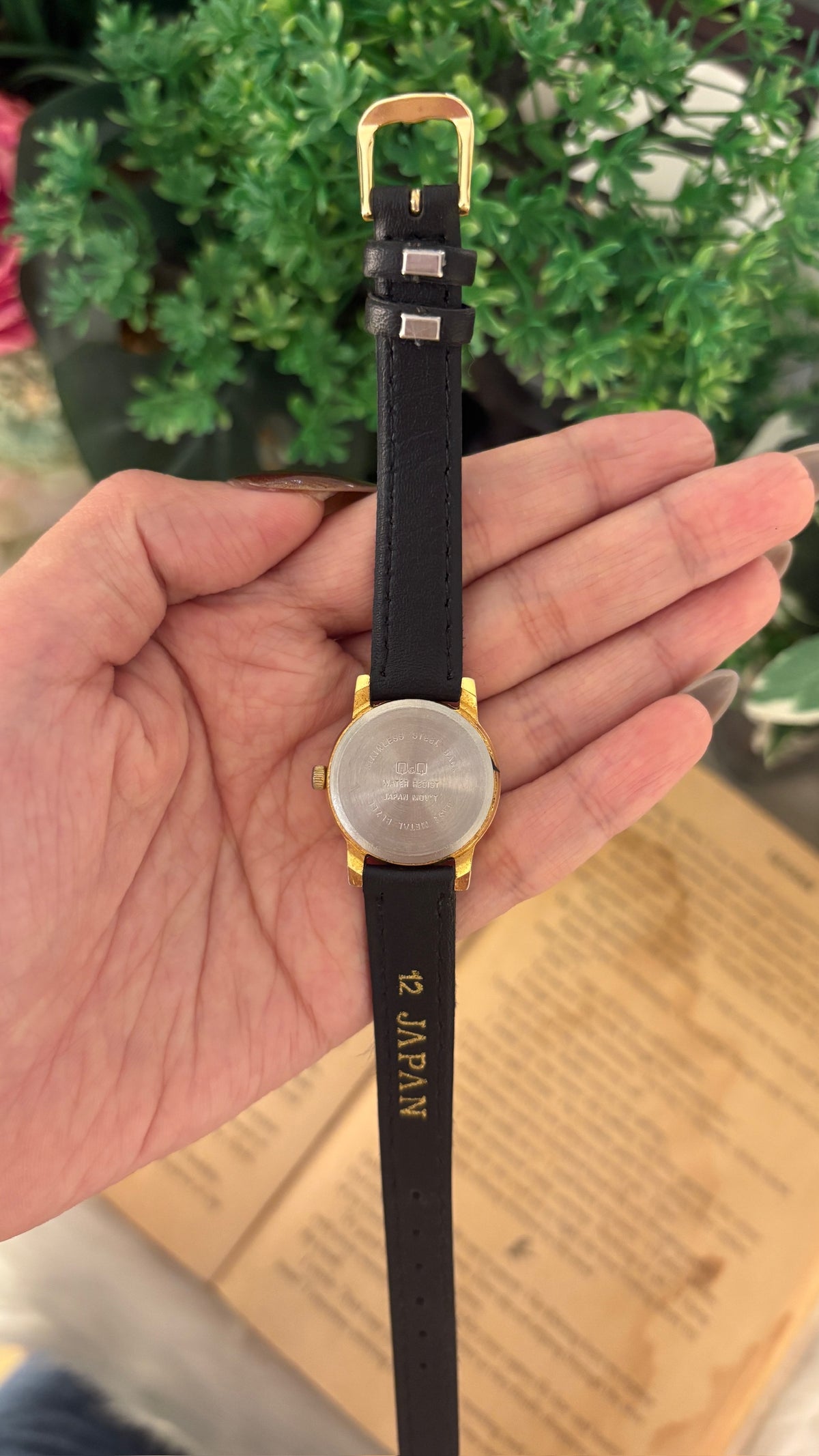 Vintage Q&Q Citizen Gray Dial Watch in Gold Tone Quartz