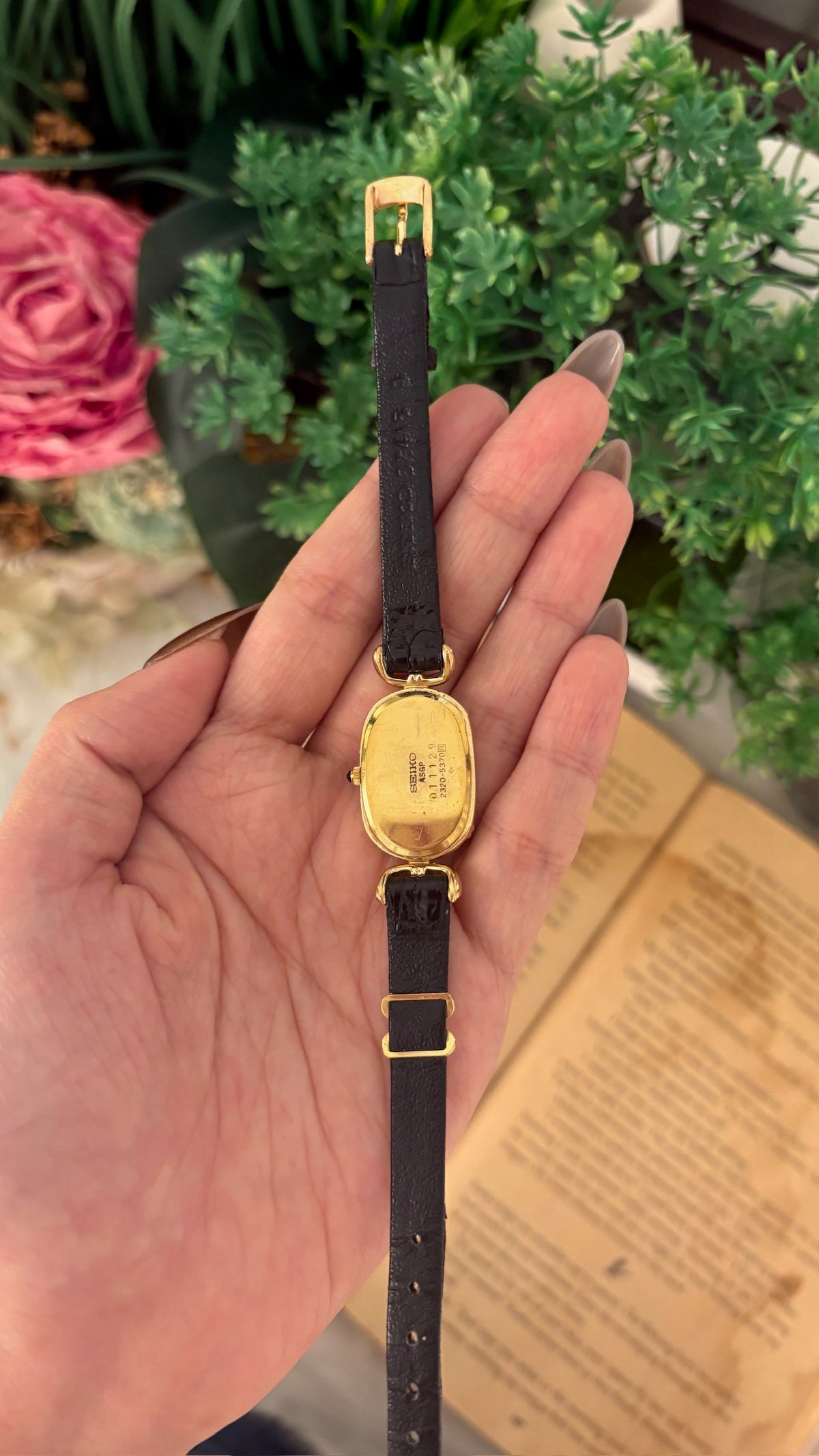 Rare Vintage Seiko Slim Oval Black Dial Watch in Gold Tone Black Leather Quartz