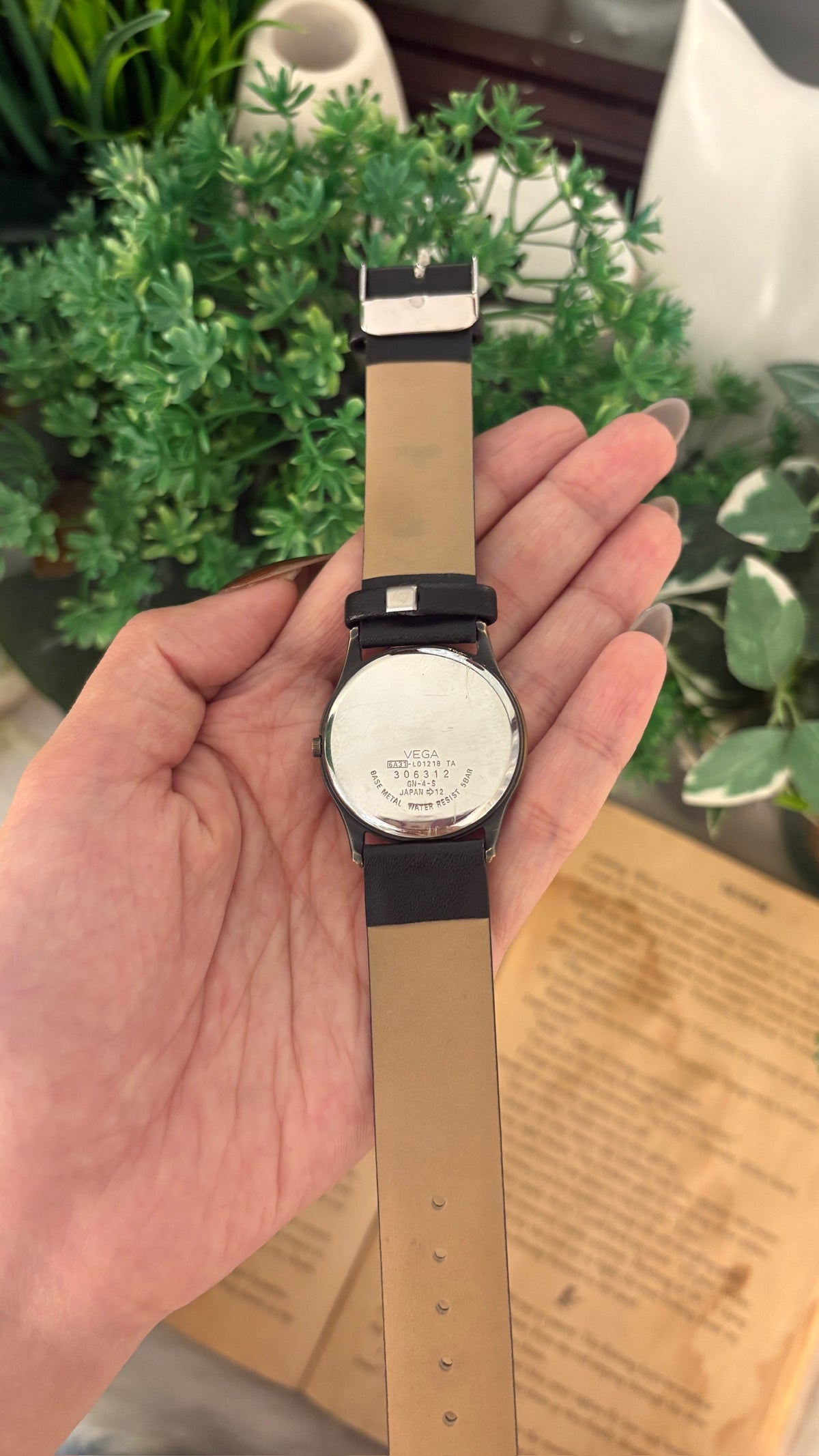 Rare Vintage Junction Citizen Roman Dial Mens Watch in Gold Brass Tone Black Leather Quartz