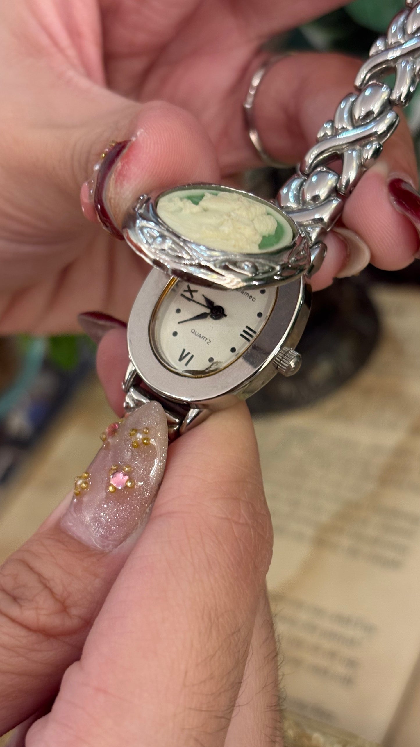 Extremely Rare Vintage Marba Green Cameo Peekaboo Watch in Silver Tone Quartz