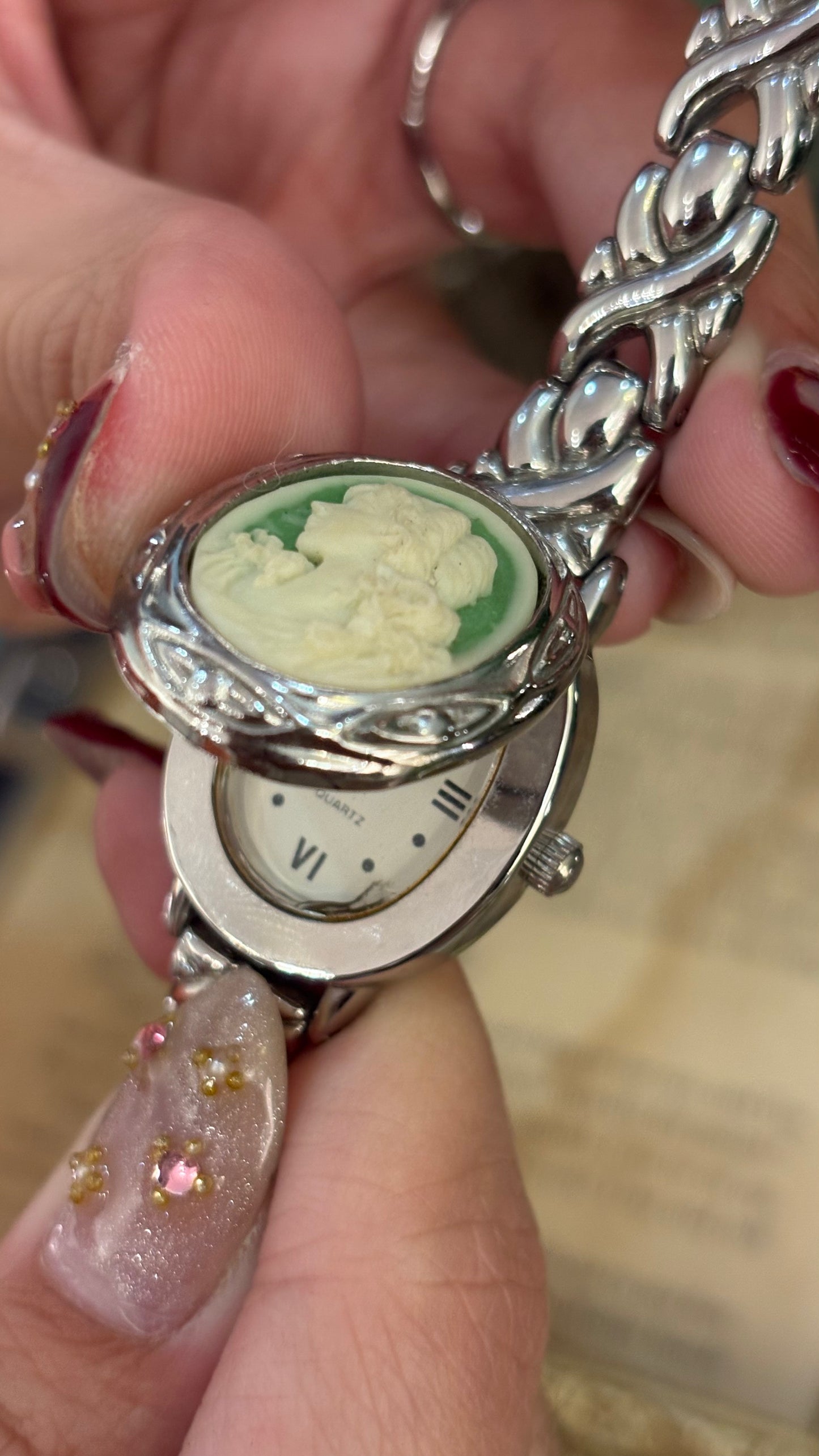 Extremely Rare Vintage Marba Green Cameo Peekaboo Watch in Silver Tone Quartz