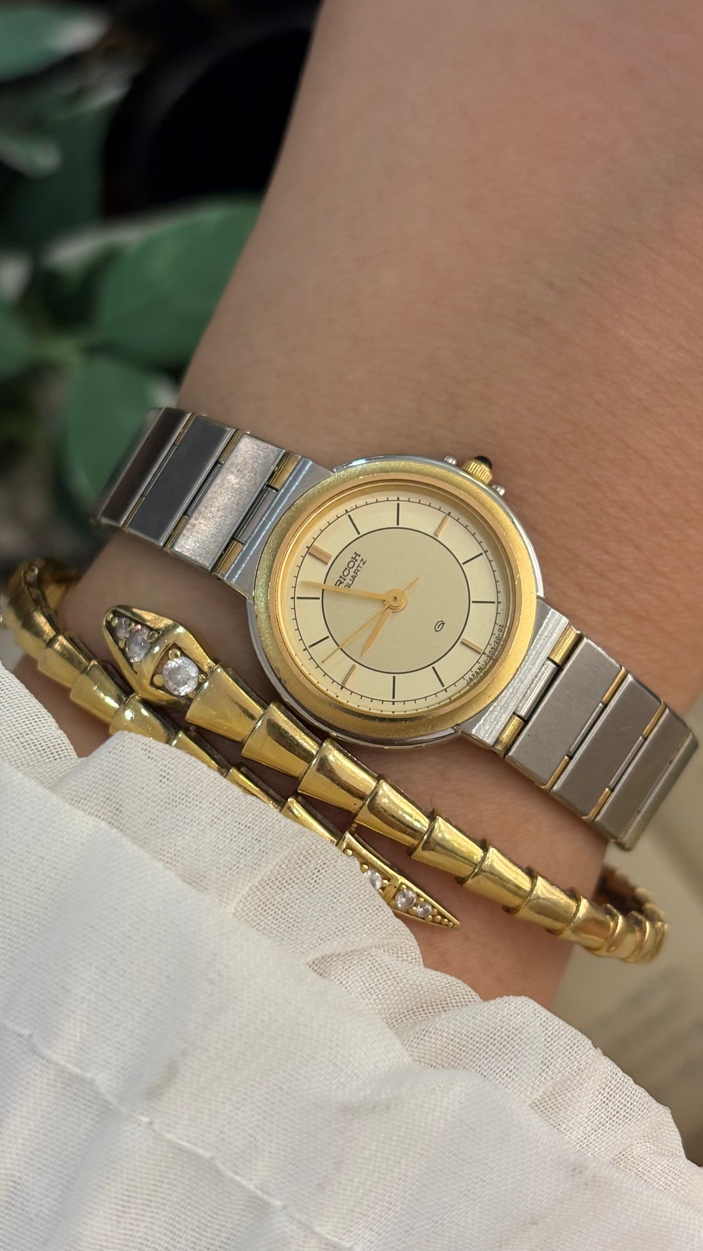 Vintage Ricoh Flowy Bracelet Classic Minimalist Watch in Two-Tone Quartz with Secure Deployment Clasp Lock