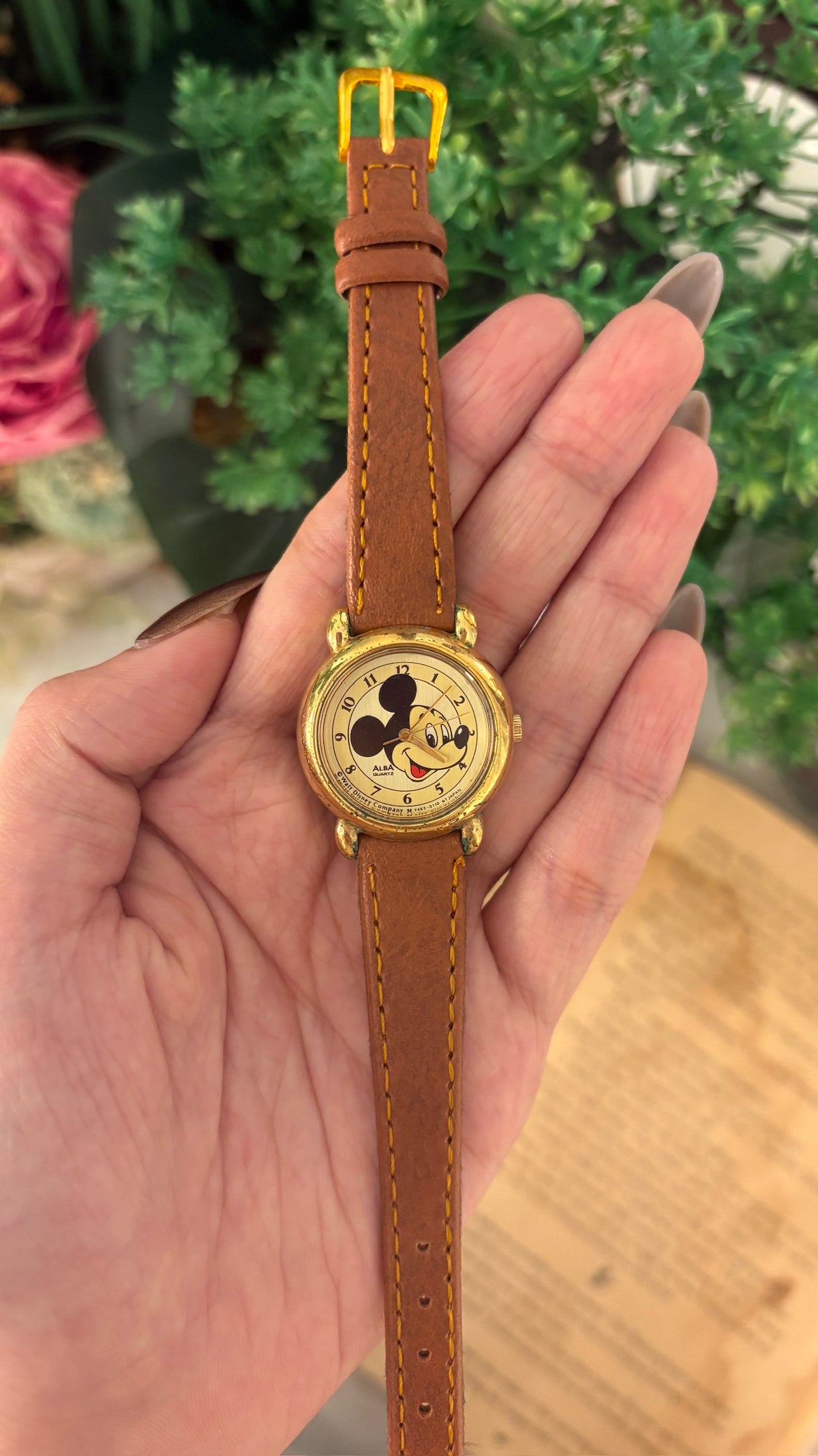 Rare Vintage Alba Seiko Mickey Mouse Watch in Gold Tone Brown Leather Quartz