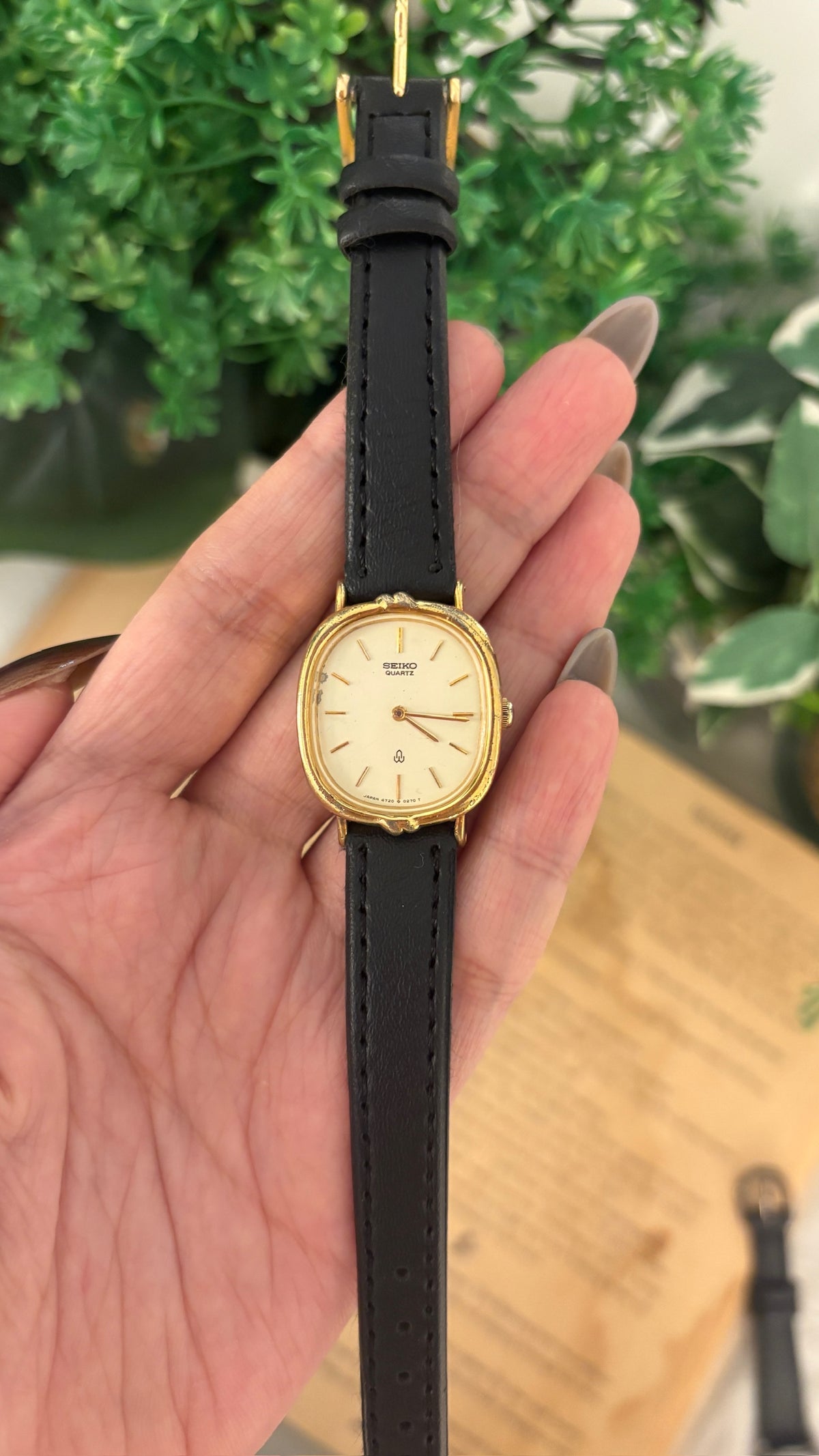 Rare Vintage Seiko Oval Dial Watch in Gold Tone Black Leather Quartz