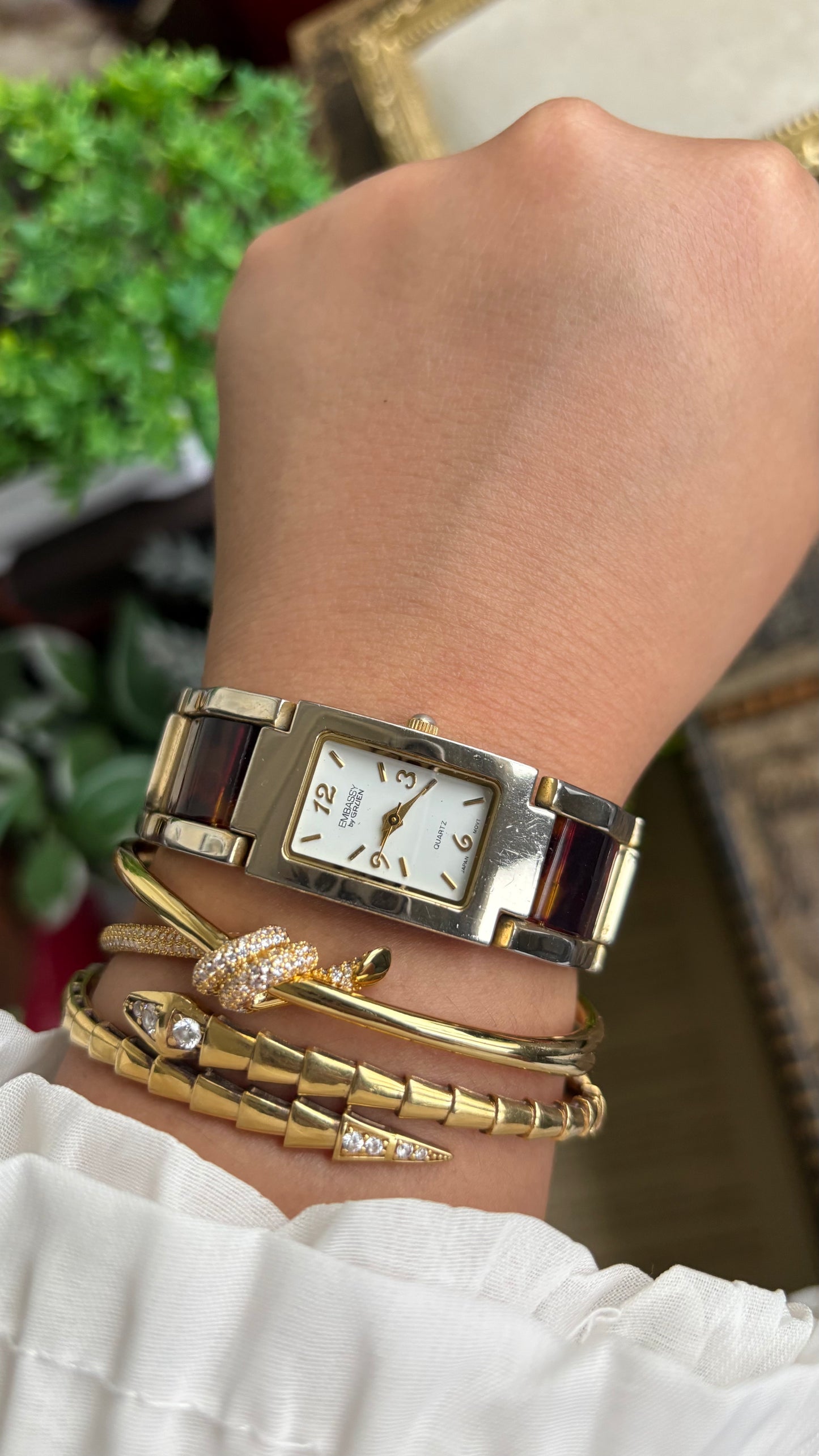 Vintage Embassy by Gruen Watch in Gold Tone Tortoise Shell Pattern