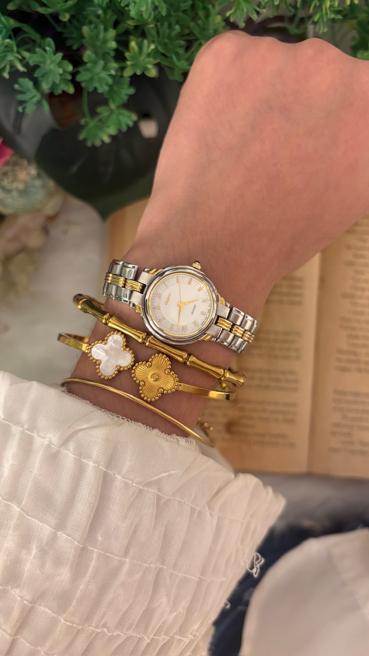 Rare Vintage Seiko Lucent Roman Dial Watch in Two-Tone Quartz
