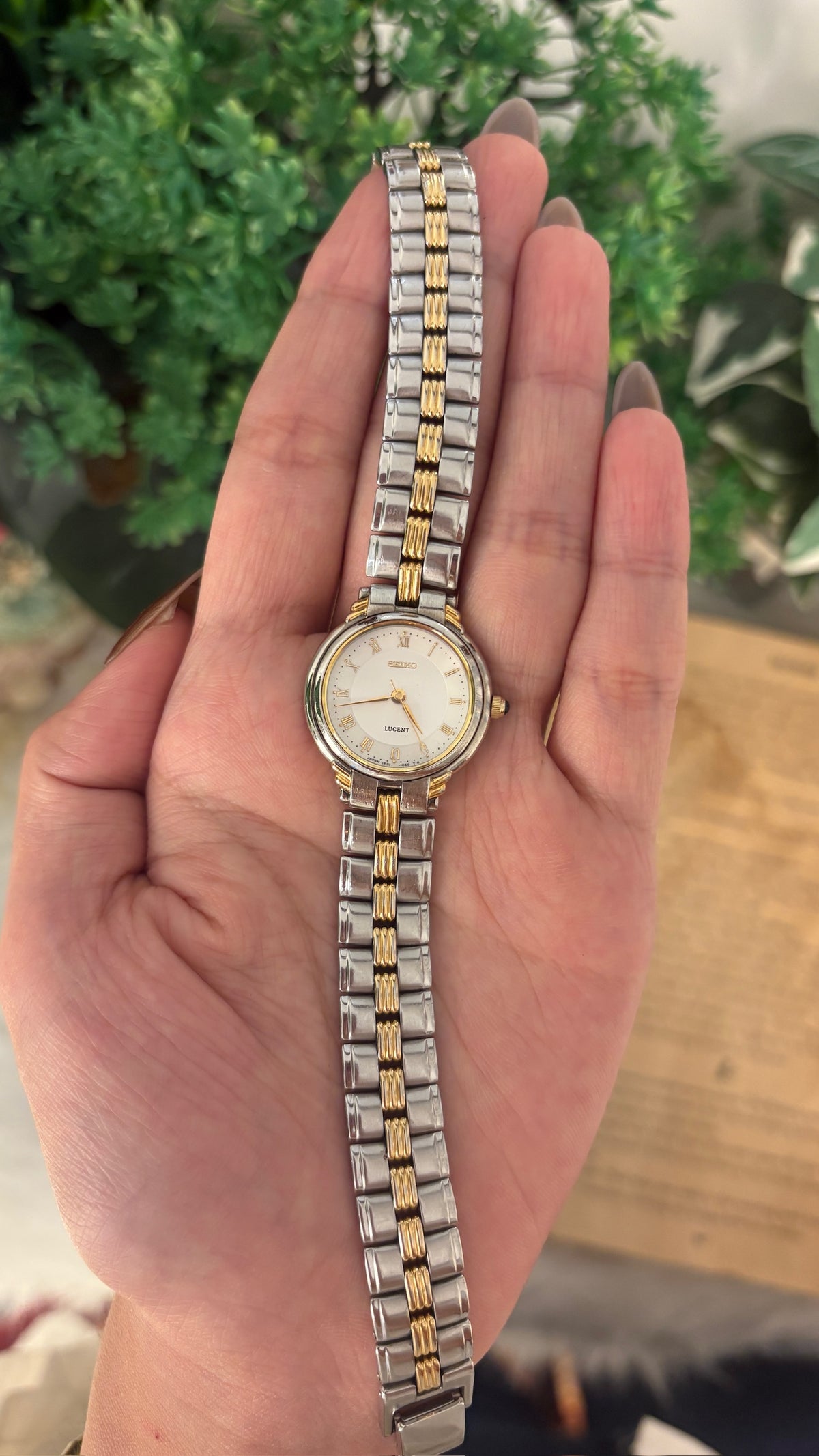 Rare Vintage Seiko Lucent Roman Dial Watch in Two-Tone Quartz