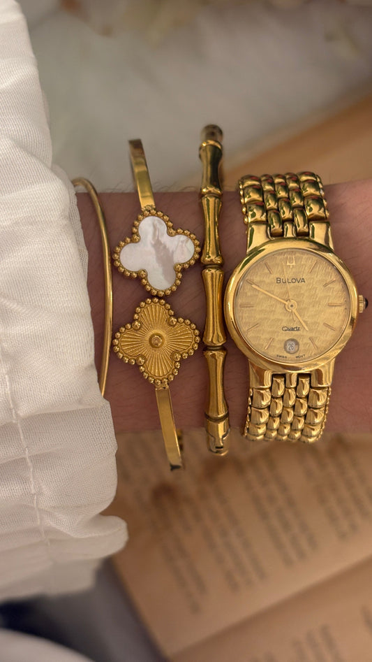 Extremely Rare Vintage Bulova Swiss Textured Dial Date Window Watch in Gold Tone Quartz