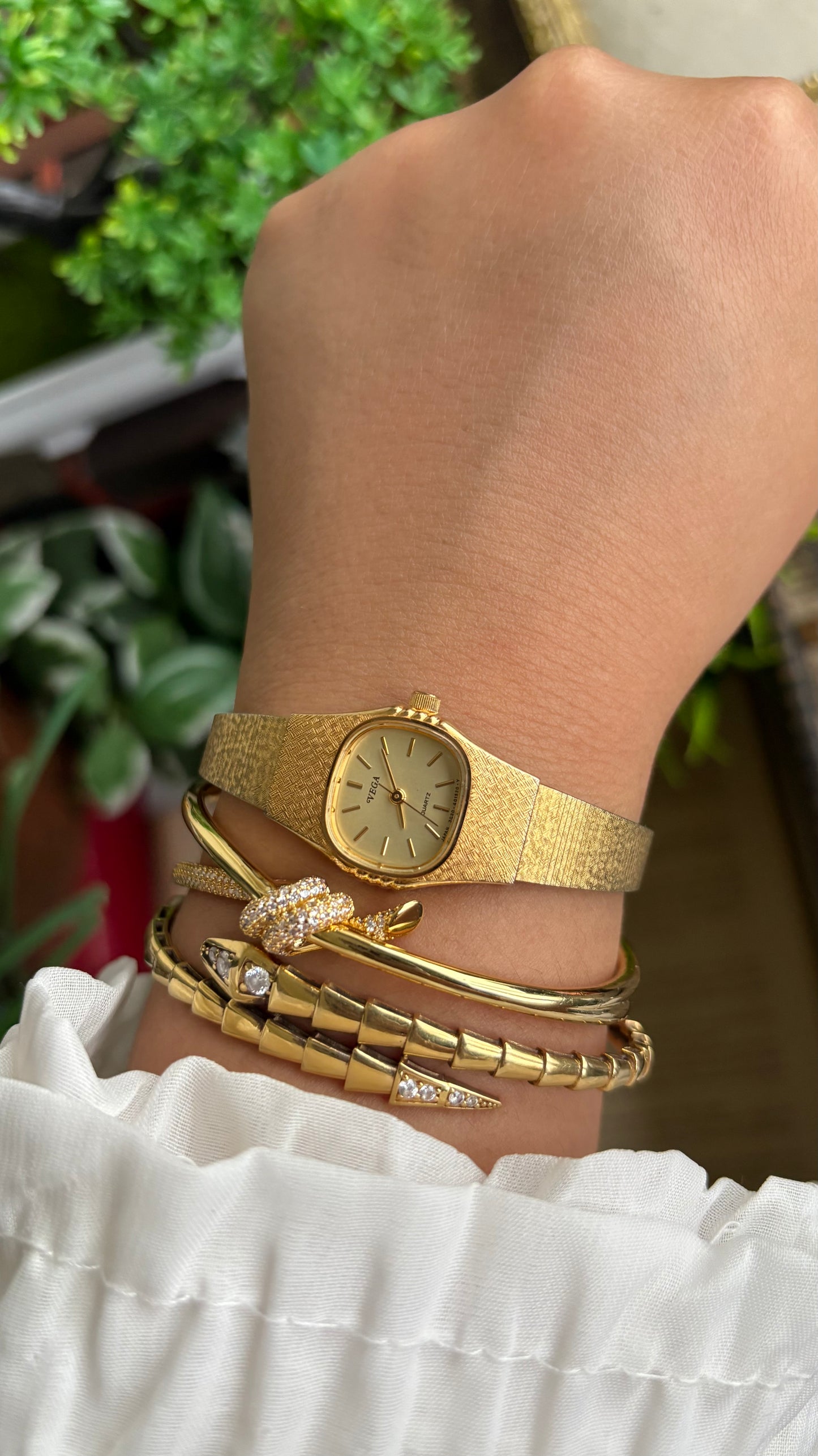 Vintage Dainty Vega Citizen Watch in Gold Tone