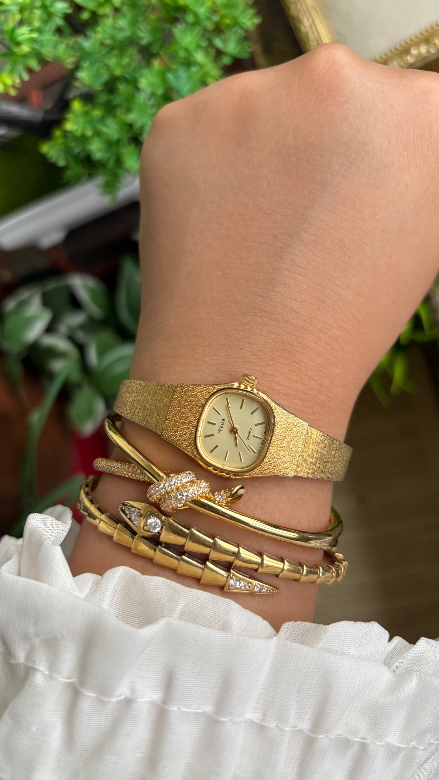 Vintage Dainty Vega Citizen Watch in Gold Tone