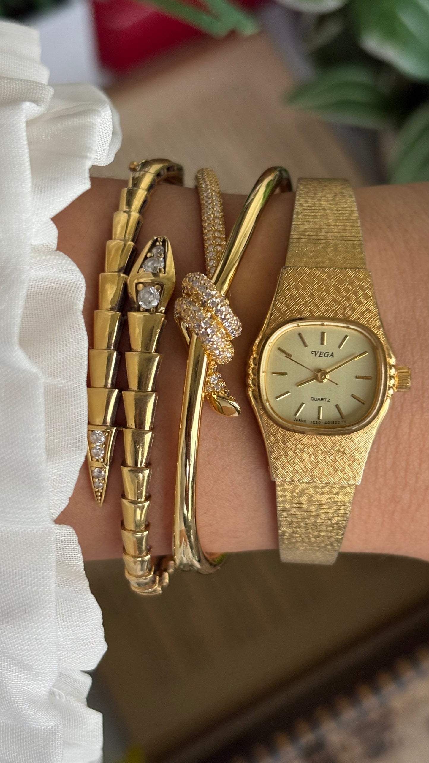 Vintage Dainty Vega Citizen Watch in Gold Tone