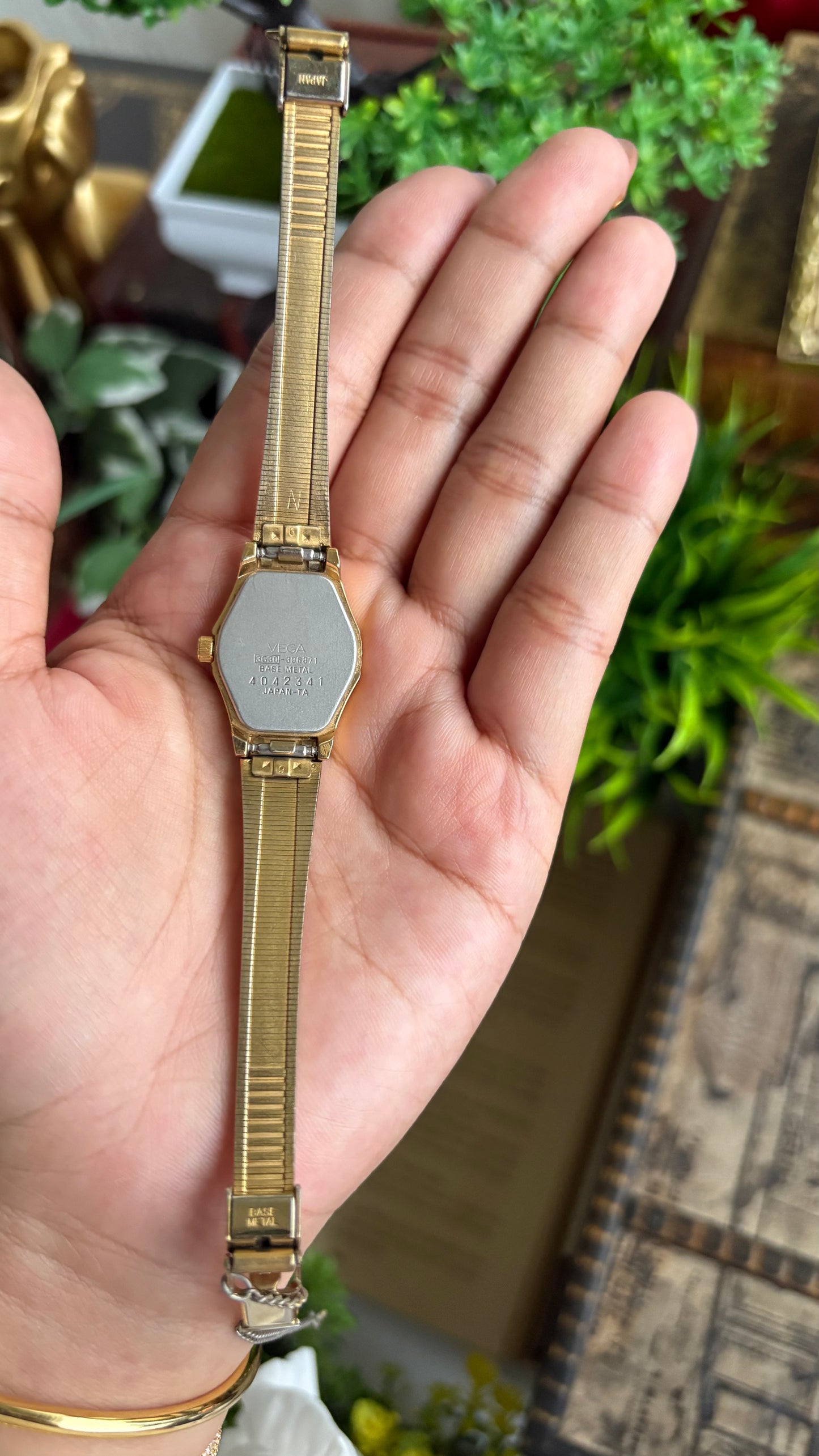 Vintage Dainty Vega Citizen Watch in Gold Tone