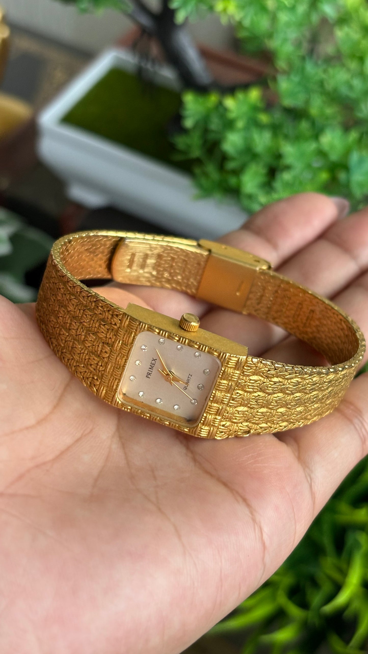 Vintage Primex Women’s Dress Watch in Gold Tone Beautiful Straps