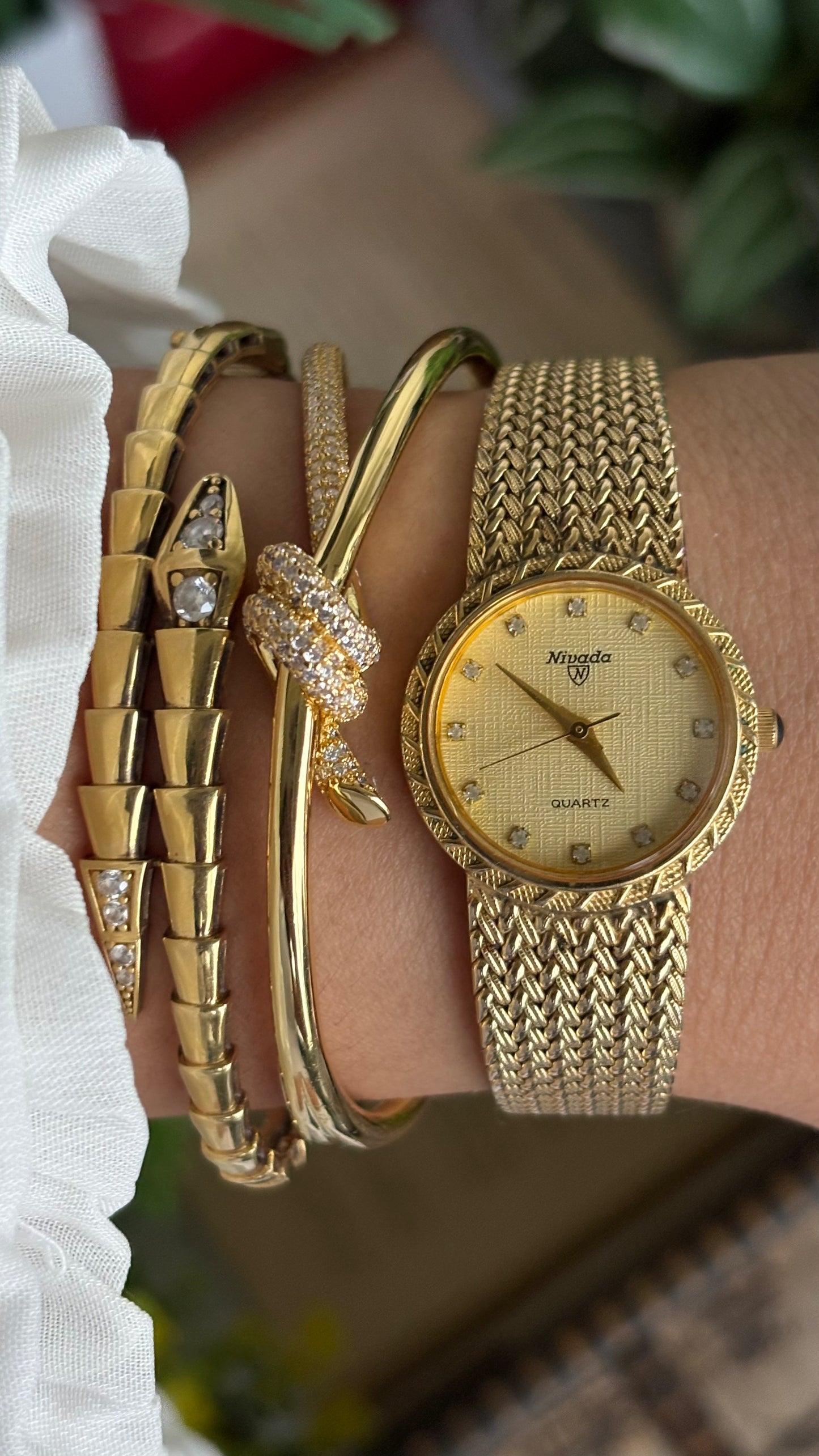 Vintage Nivada Watch in Gold Tone