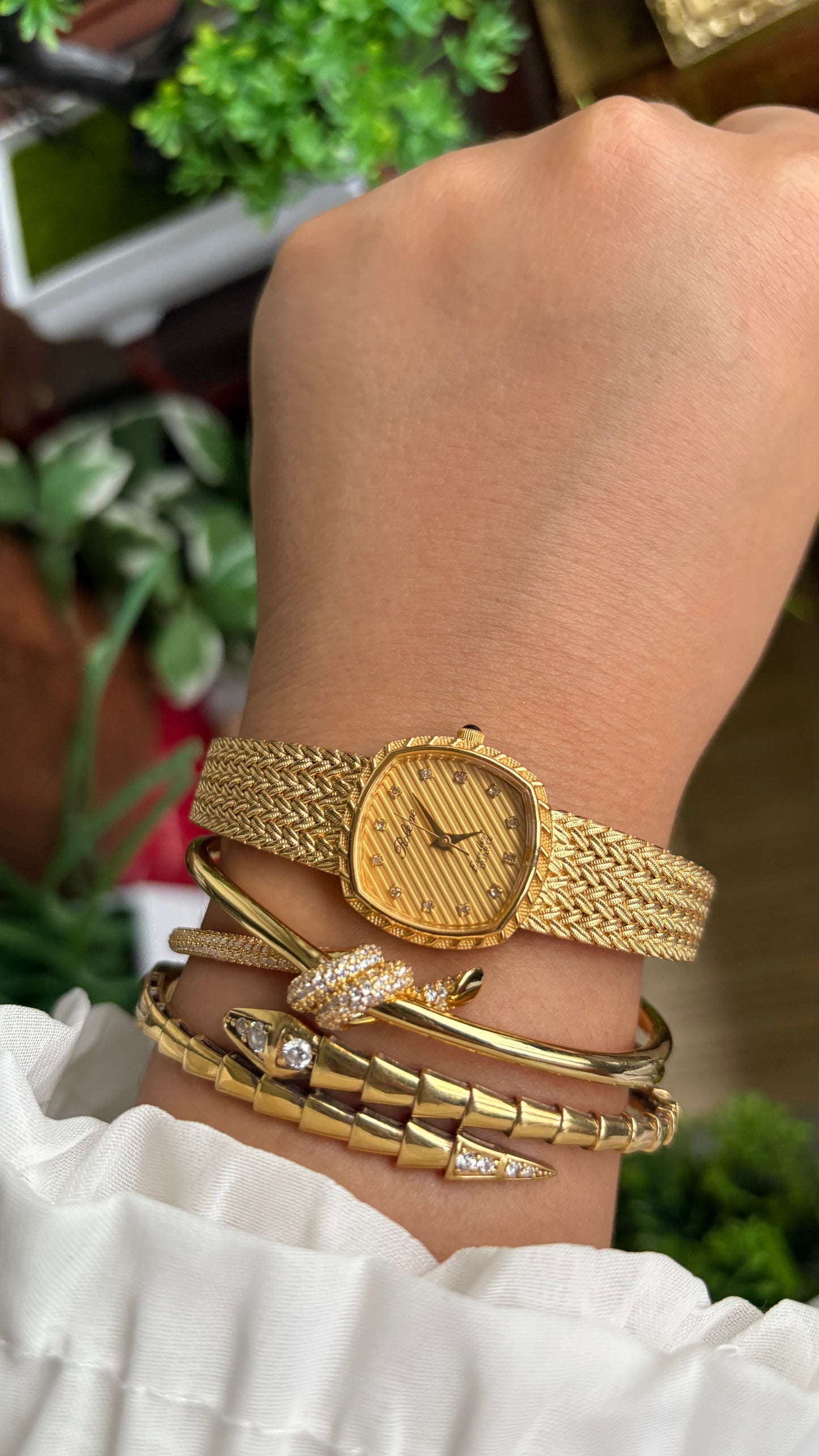 Vintage Rolene Excellent Watch in Gold Tone