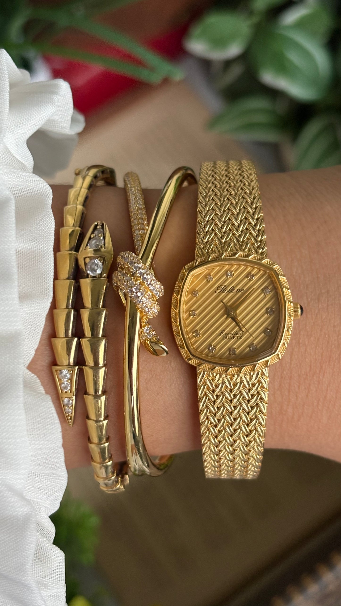 Vintage Rolene Excellent Watch in Gold Tone